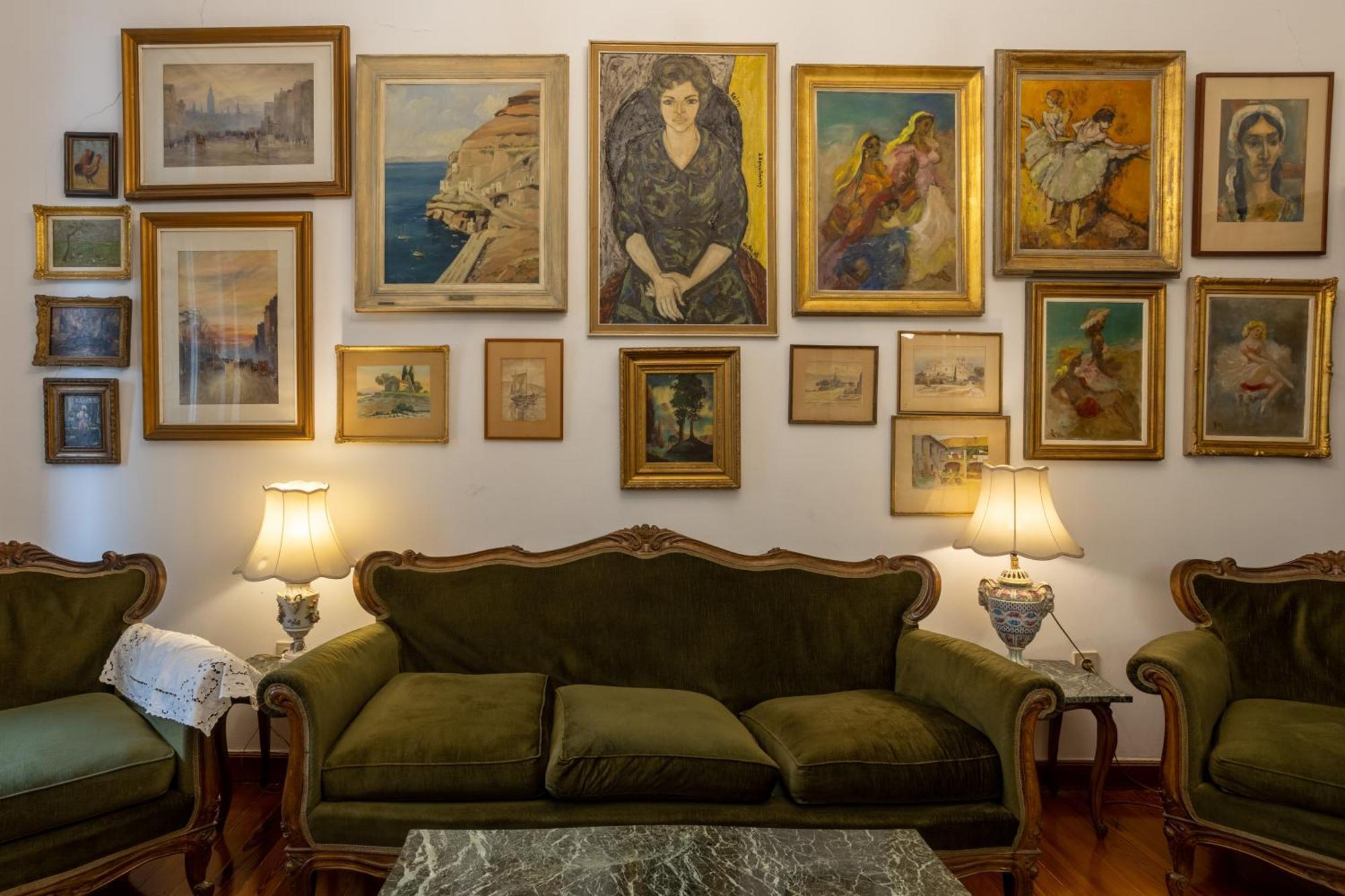 Plaka Vintage Apartment *