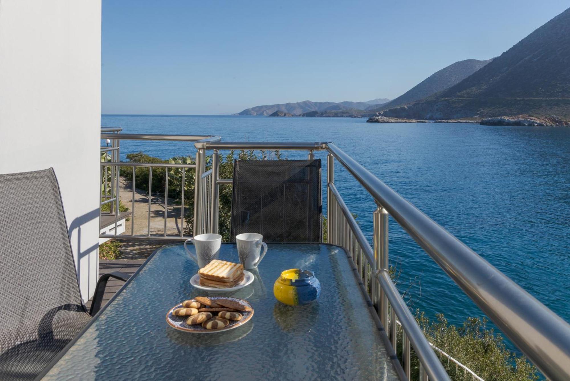 Apartment Maria Sea View By Estia