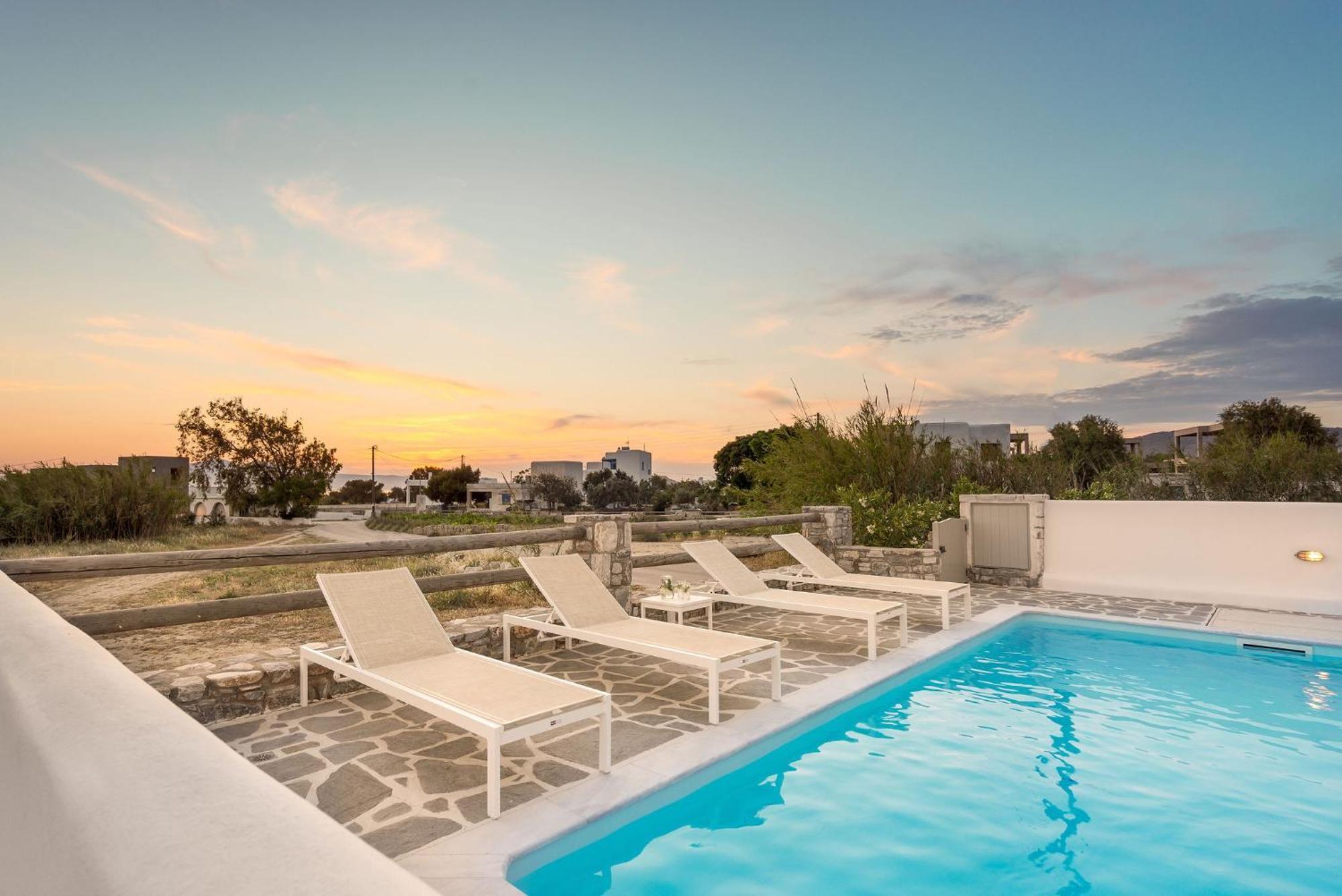 Veroni Villa *