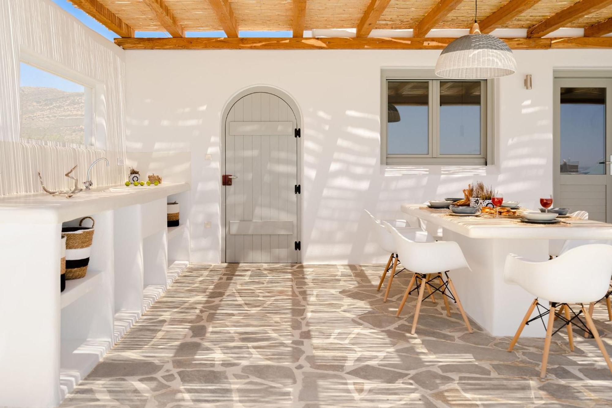 Veroni Kastraki (Naxos)