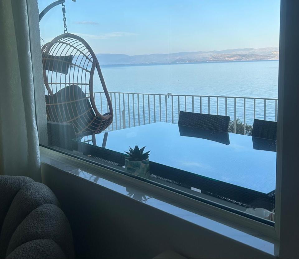 Xenia Apartment