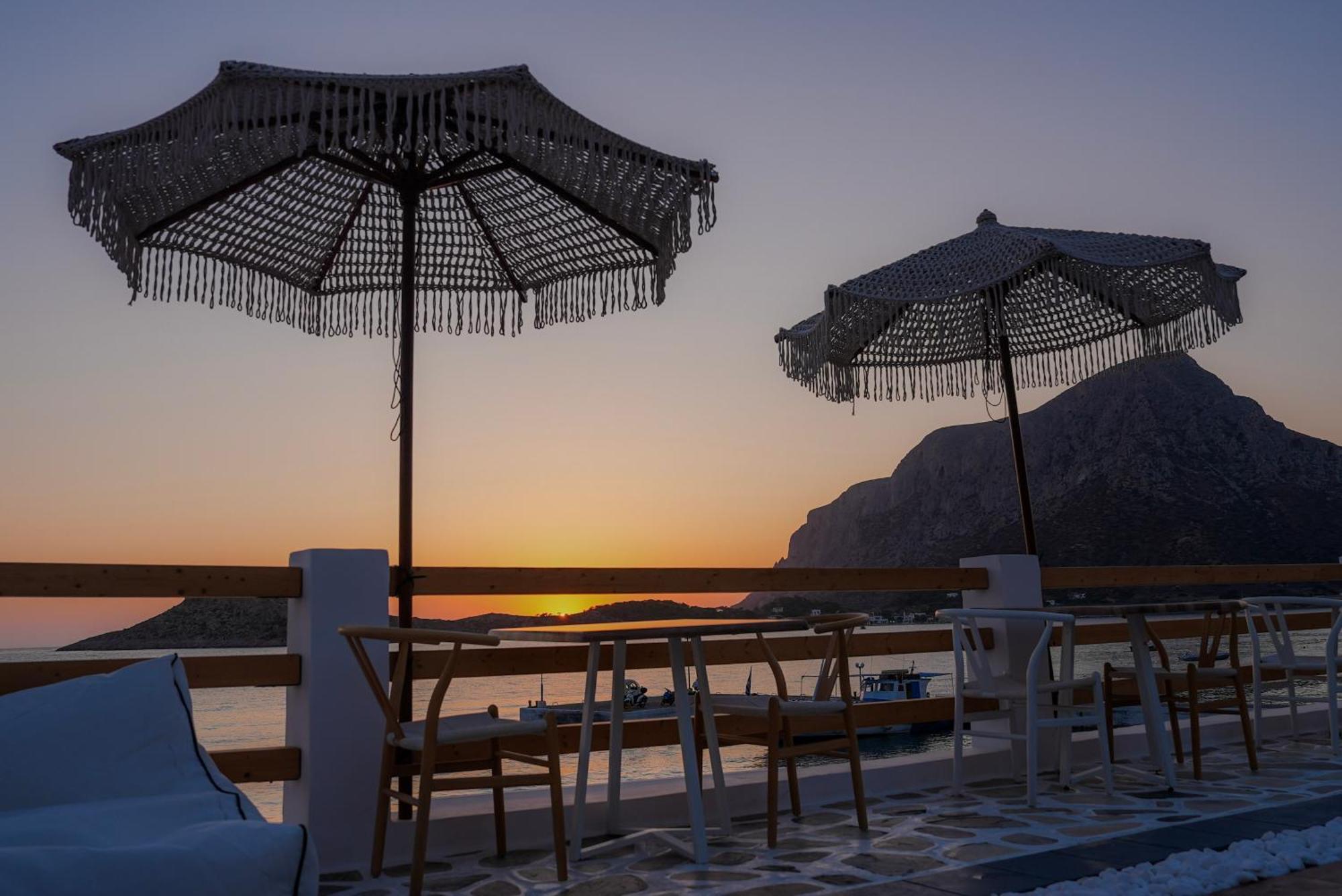 Spongia & Hotel 4*