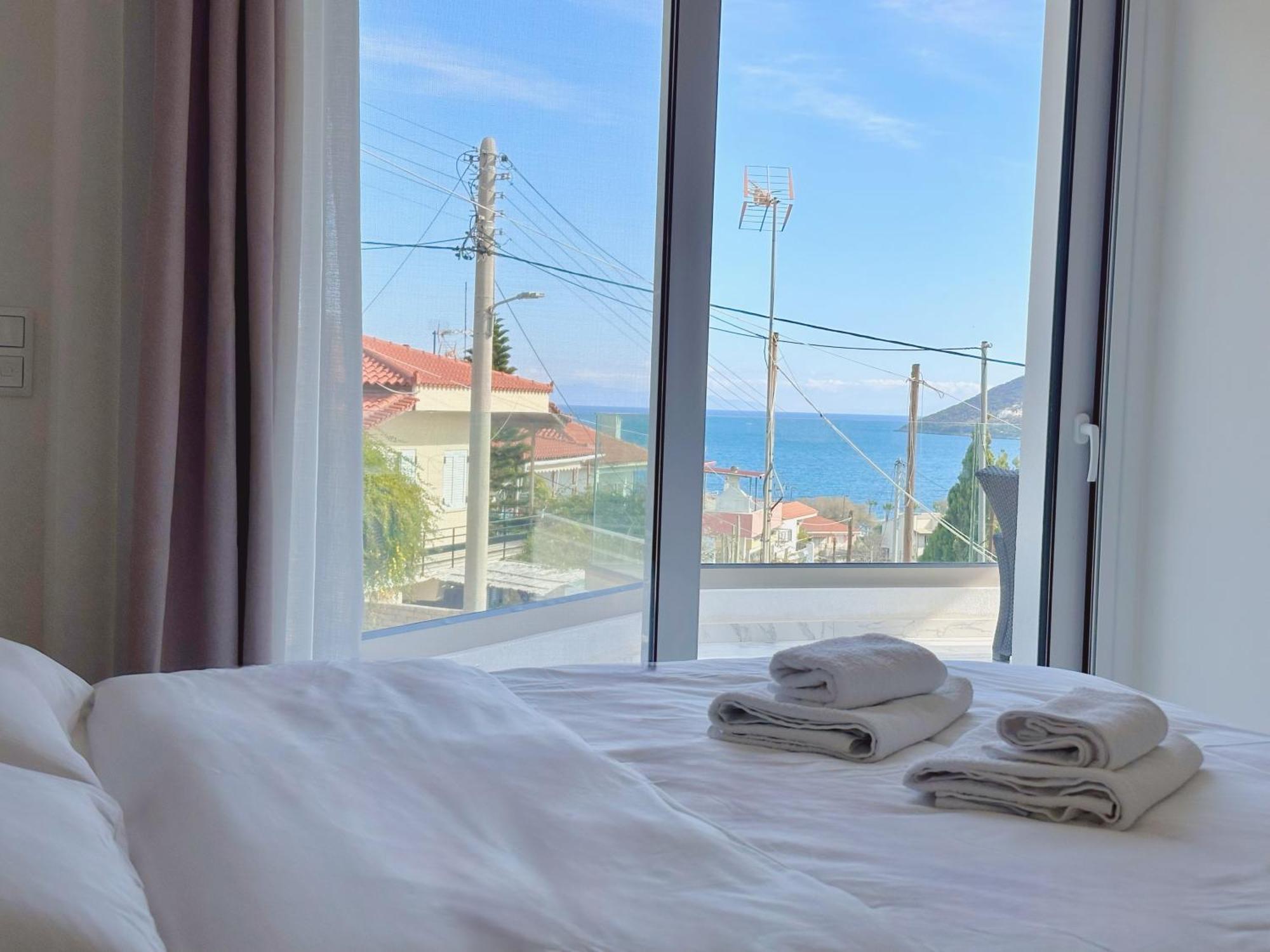 Kasaj Luxury Apartment Porto Rafti