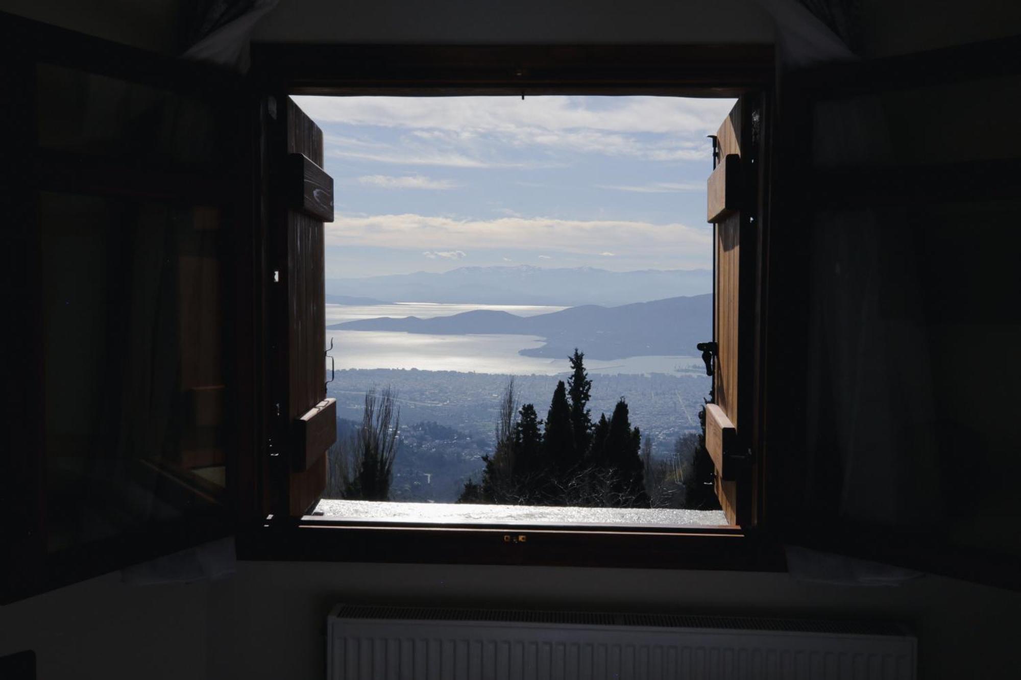 Aurora-inn Hotel 4*