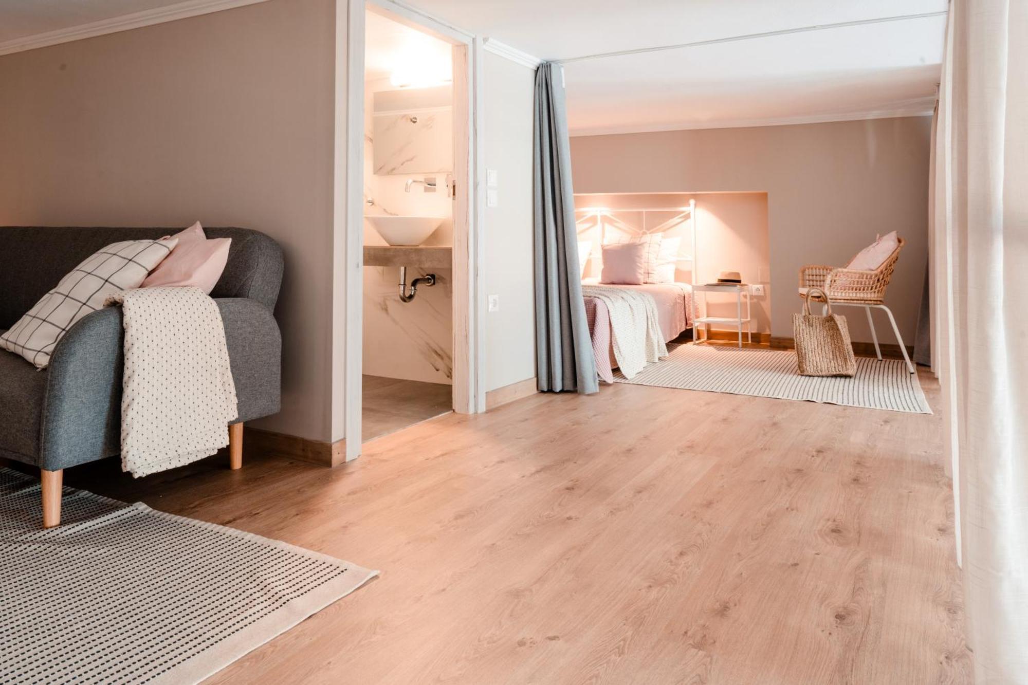 Apartment Beachfront At Neorio