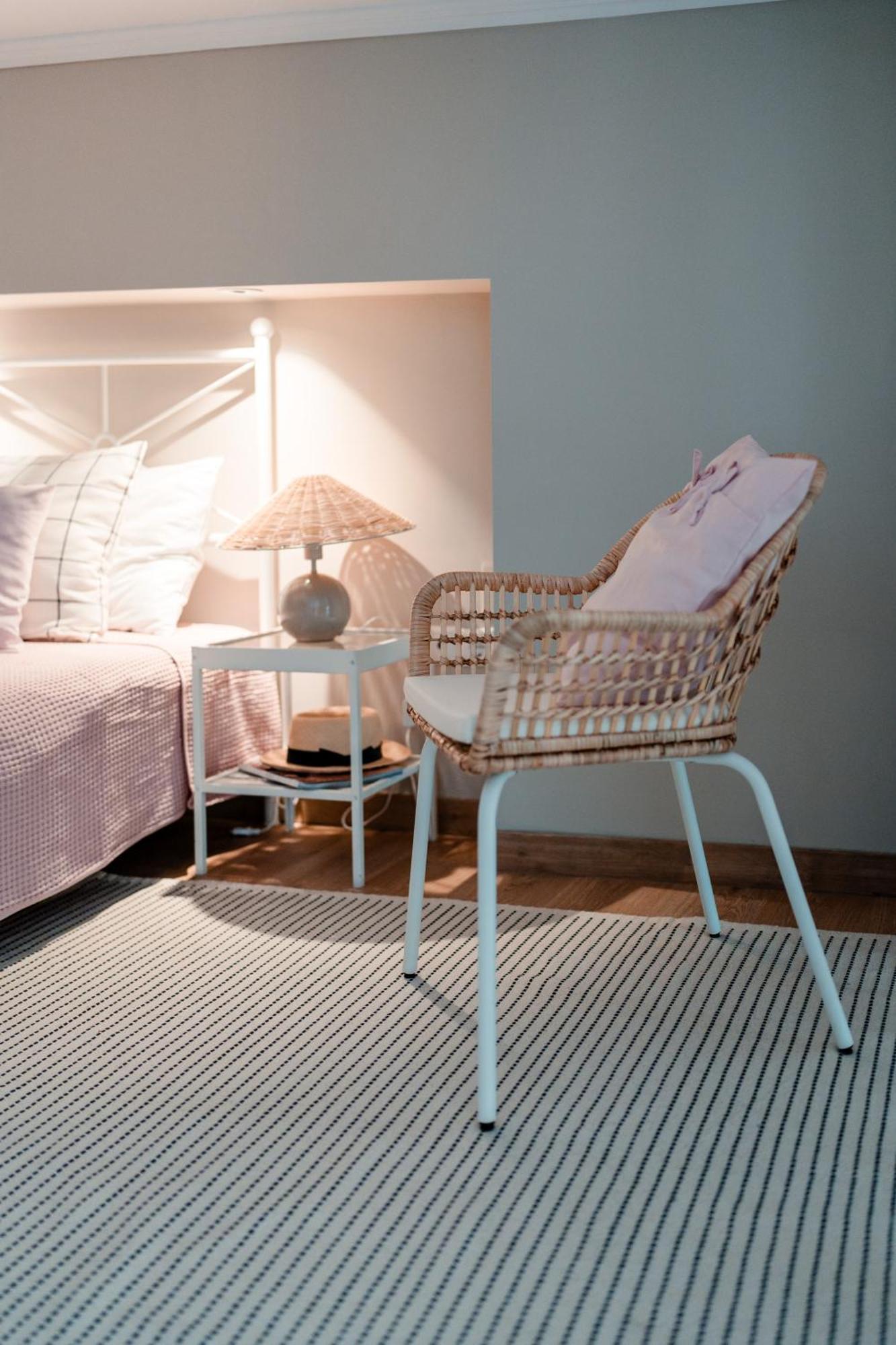 Beachfront At Neorio Apartment *