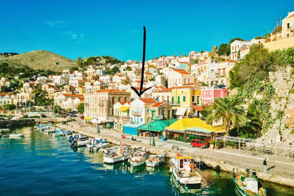 Apartment Nikolakis, Seafront- Harbor View *