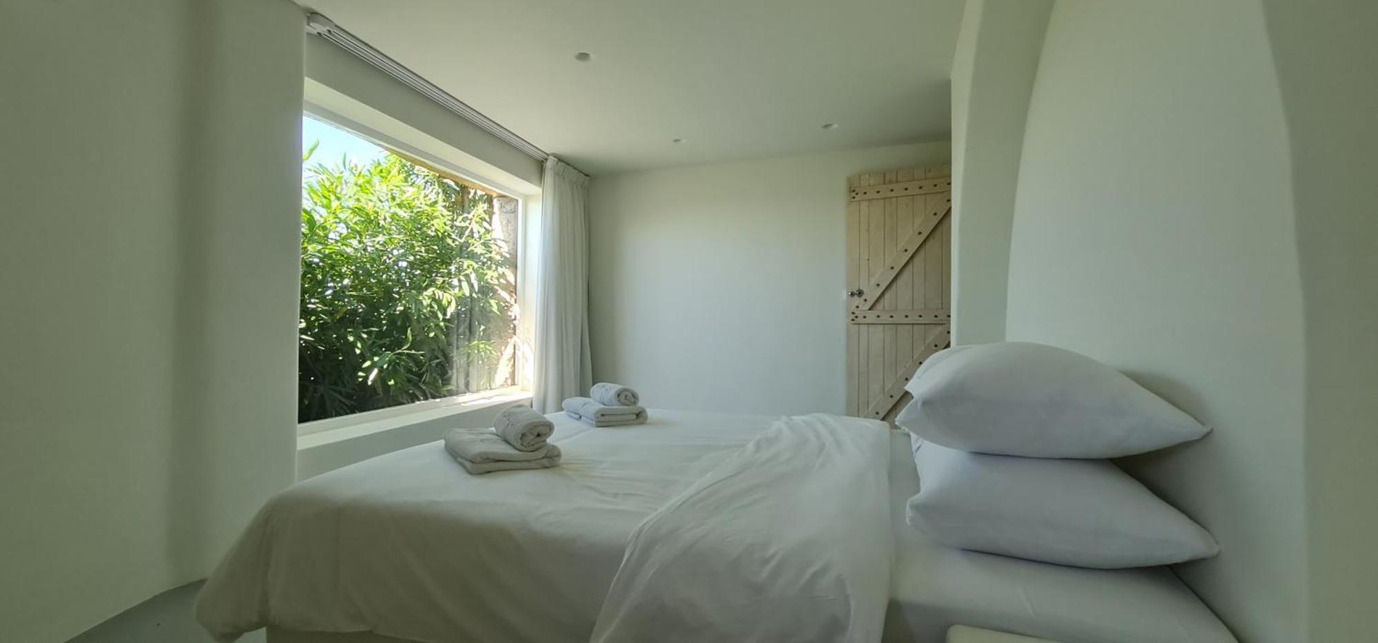 Levi's By Ethos Hospitality - Tennis Court Villa Panormos (Mykonos)