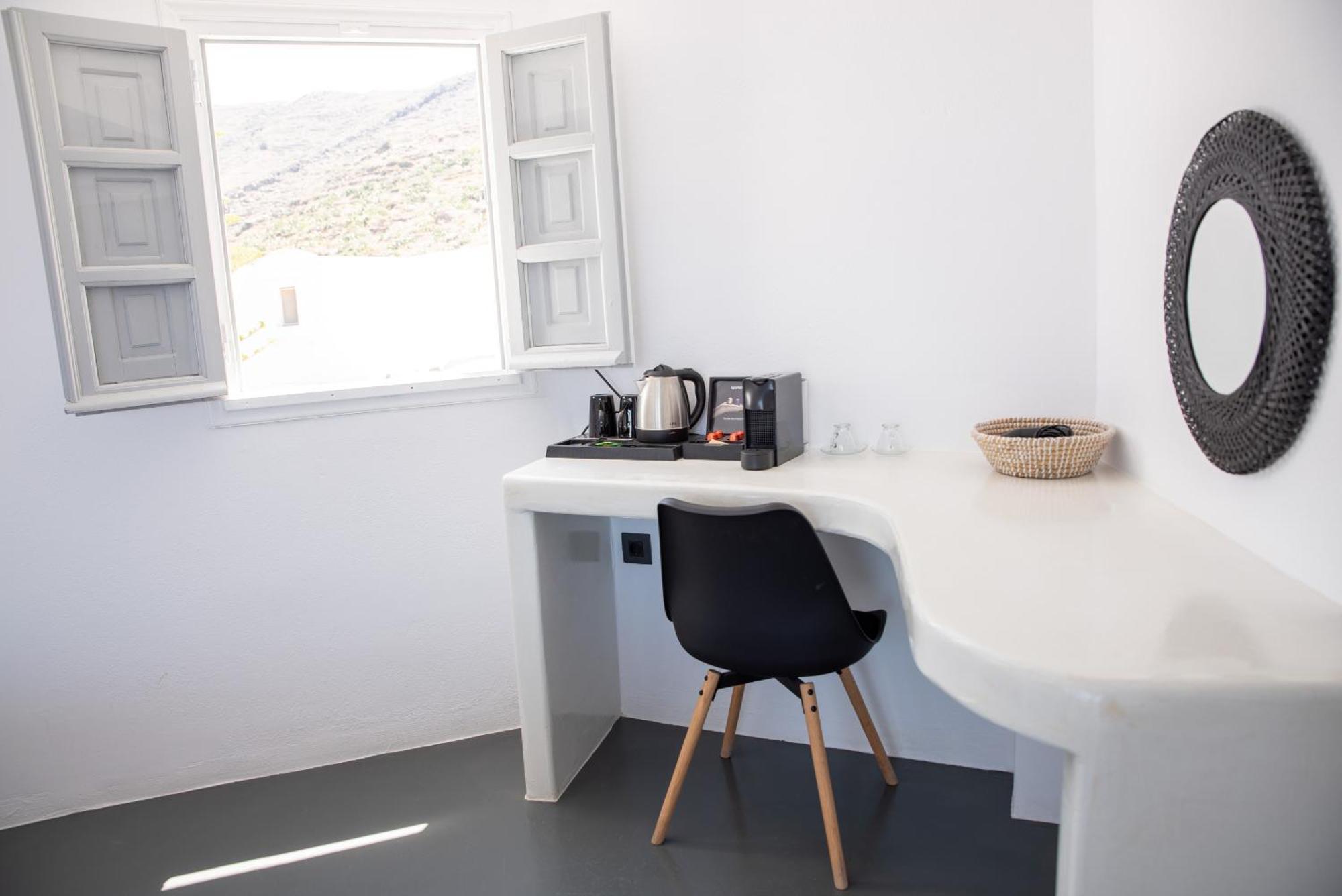 Aparthotel White Cave