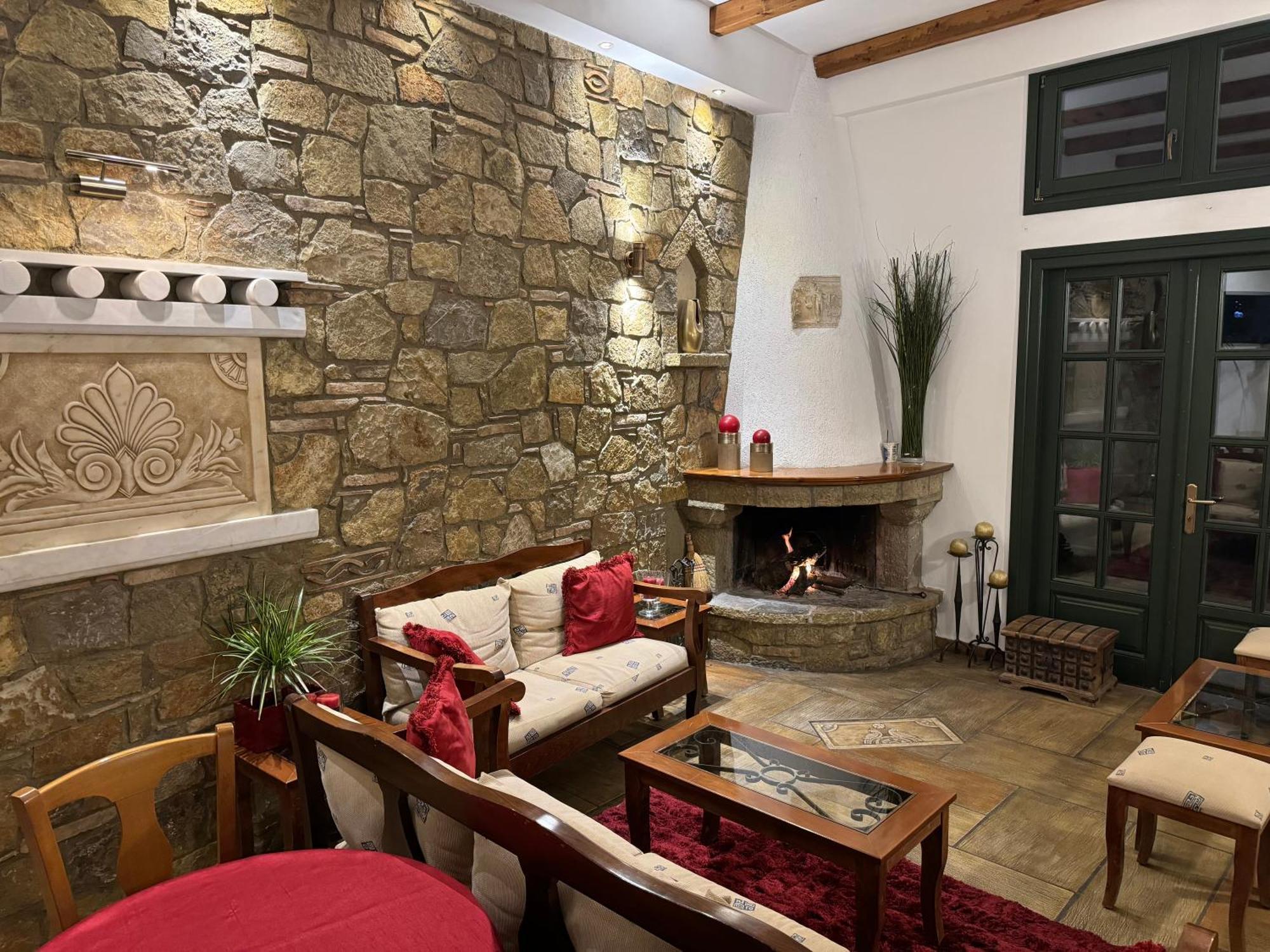 Artemis Hotel Delphi