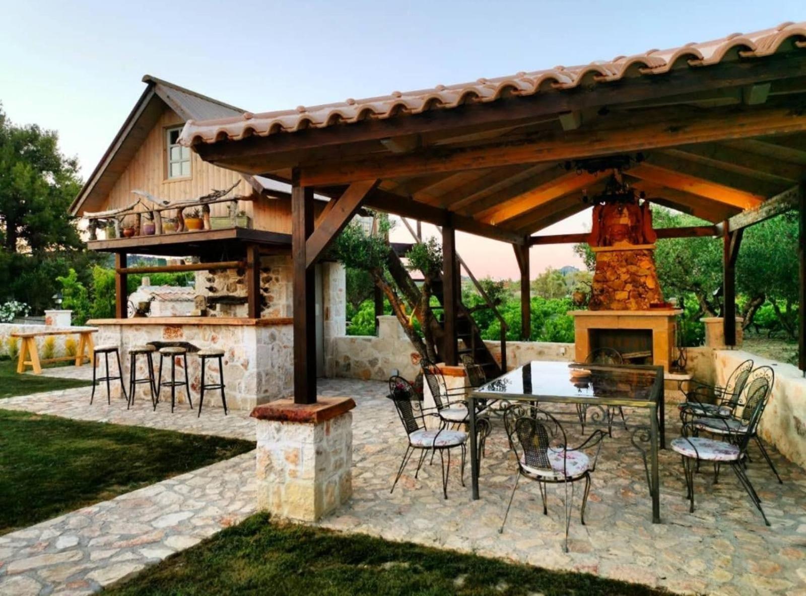 Agro Art Boutique & Luxury - Two Art With Pools, Unique Decors, And A Treehouse Option * Vanato
