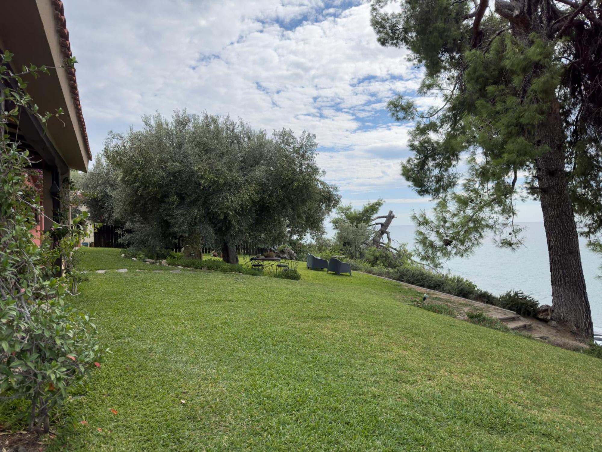 Halkiddiki-kassandra-mola Kalyva Traditional House In Front Of The Sea