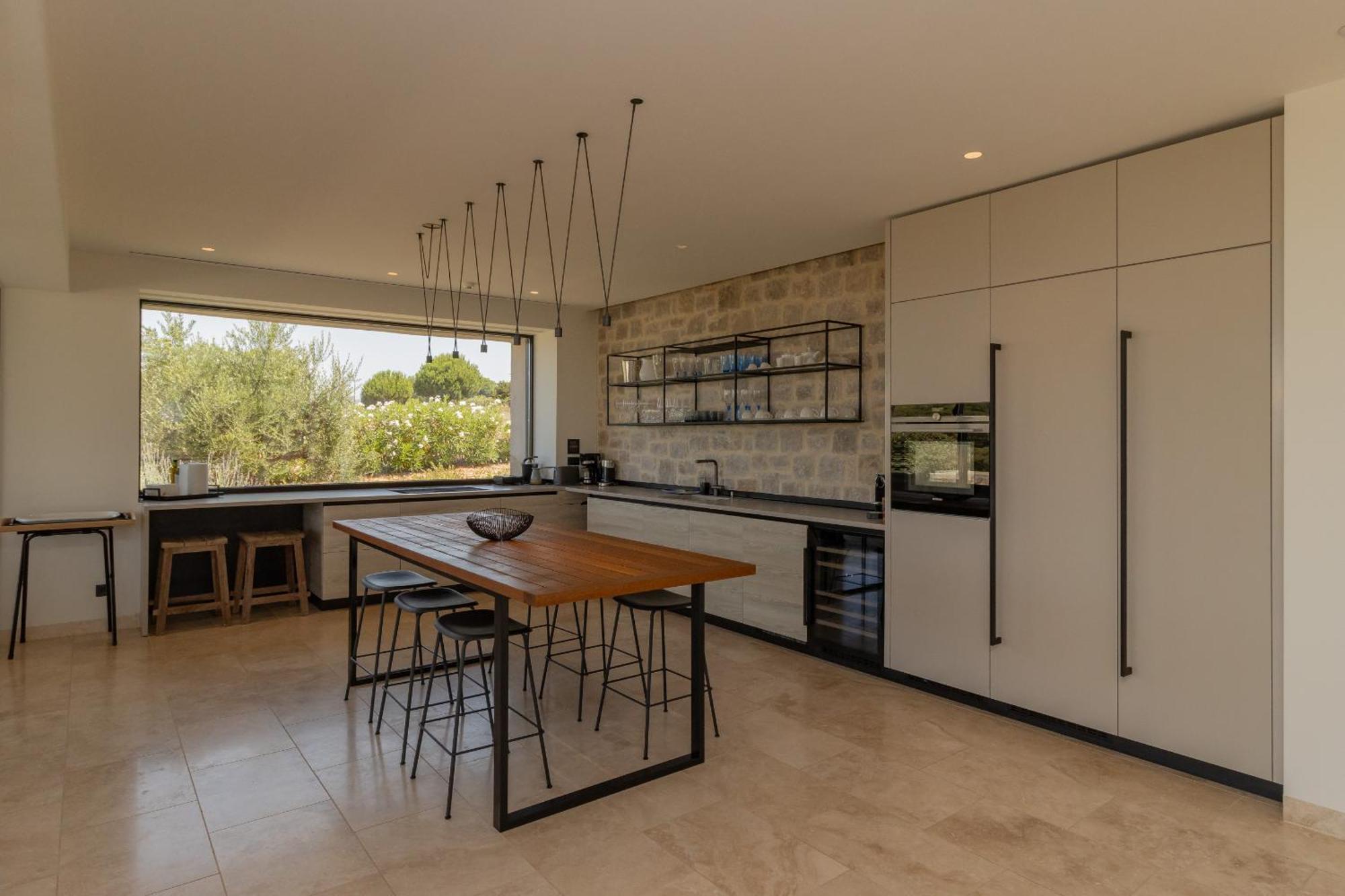 Messinian Nest Villa *