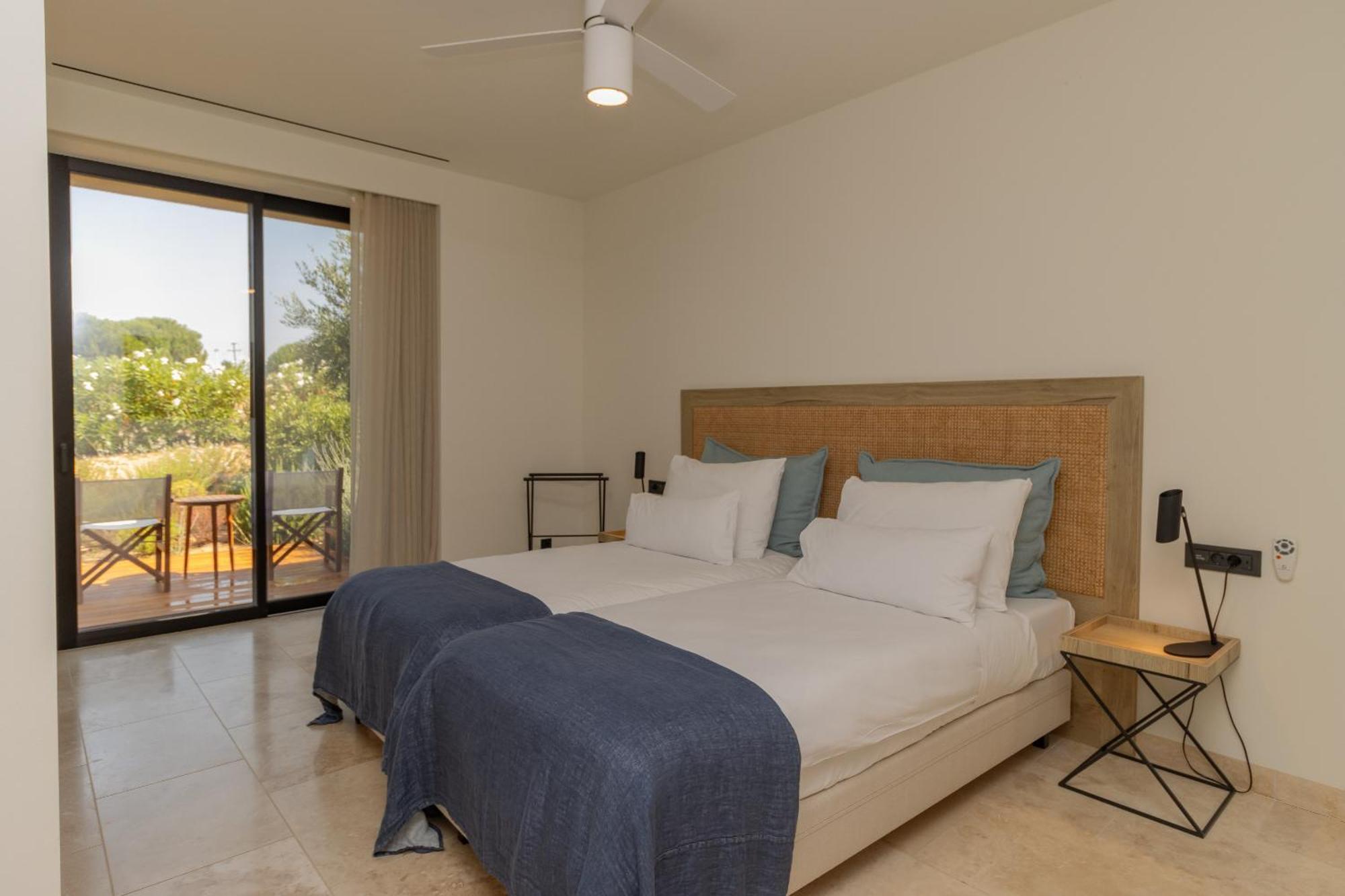Messinian Nest Gialova