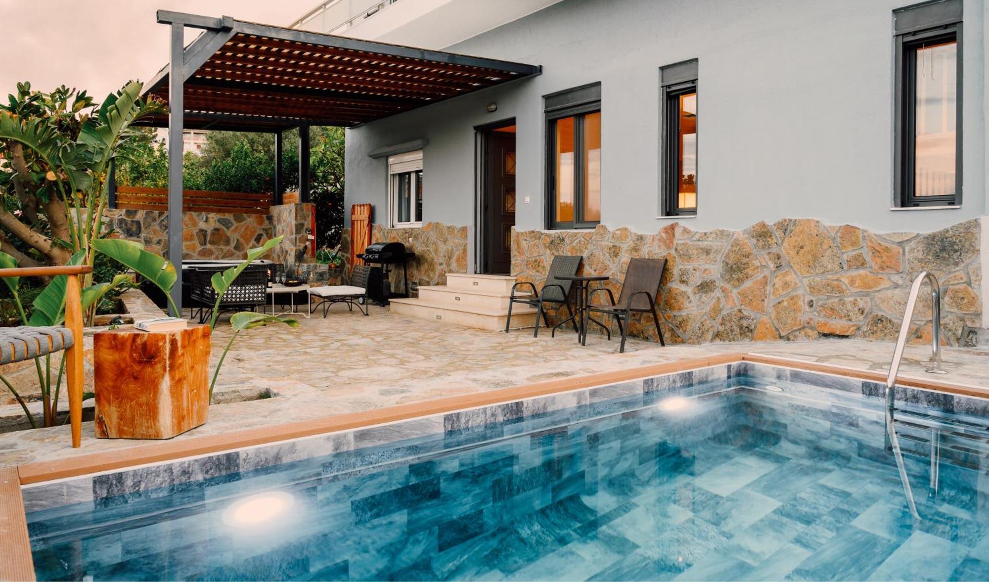 Apartment Victoria's Luxury - Private Pool, Jacuzzi Agios Nikolaos (Crete)