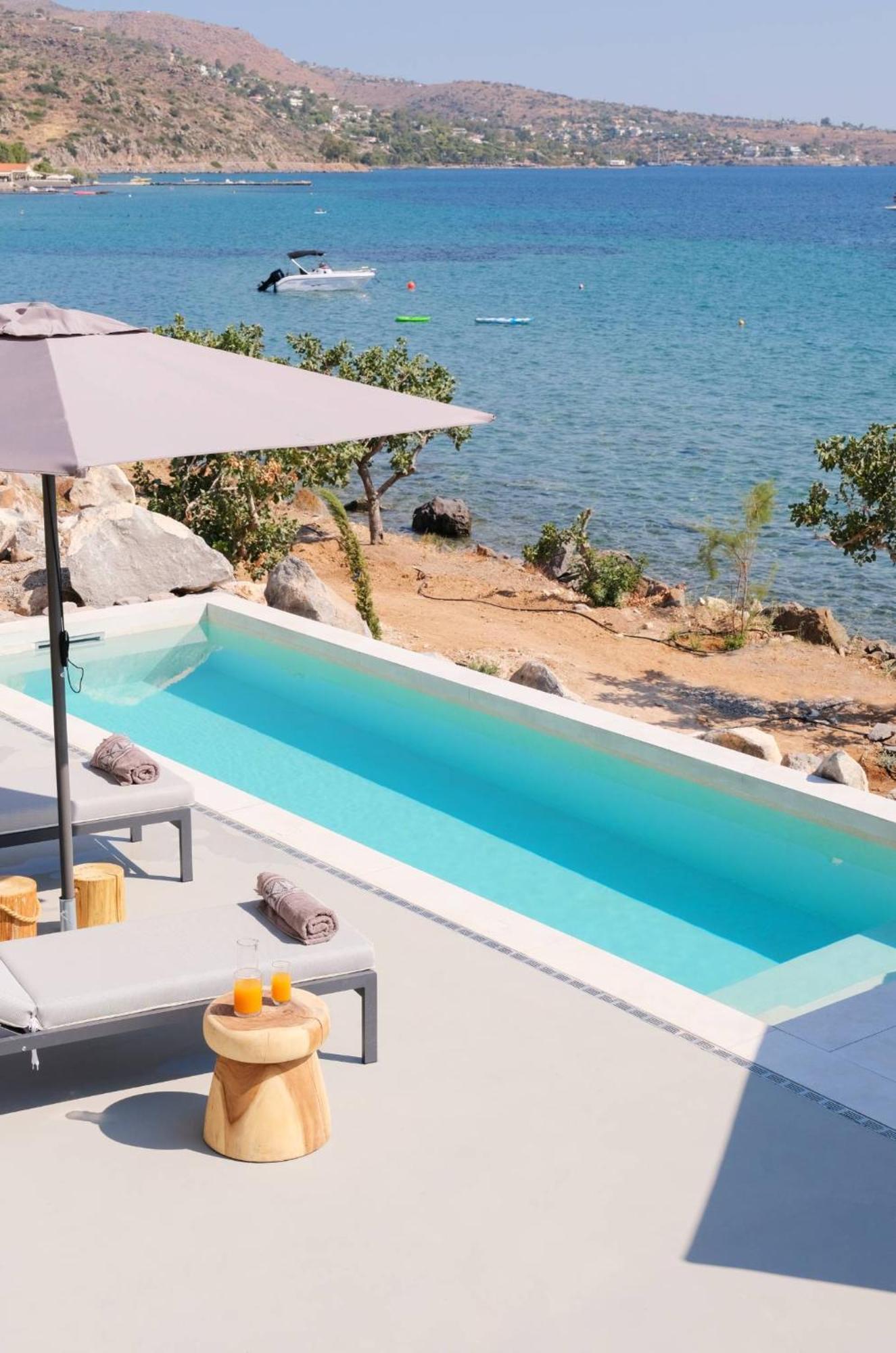 Floating Cube Apartment Aegina