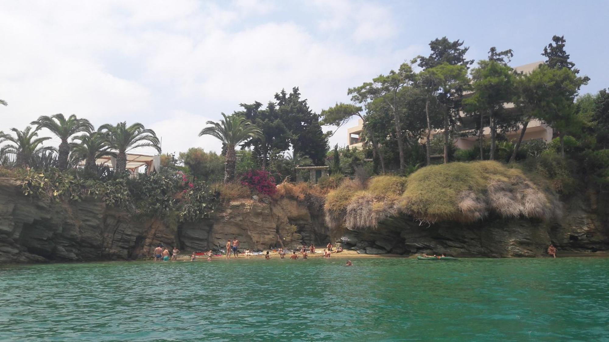 The Sea & Garden 4