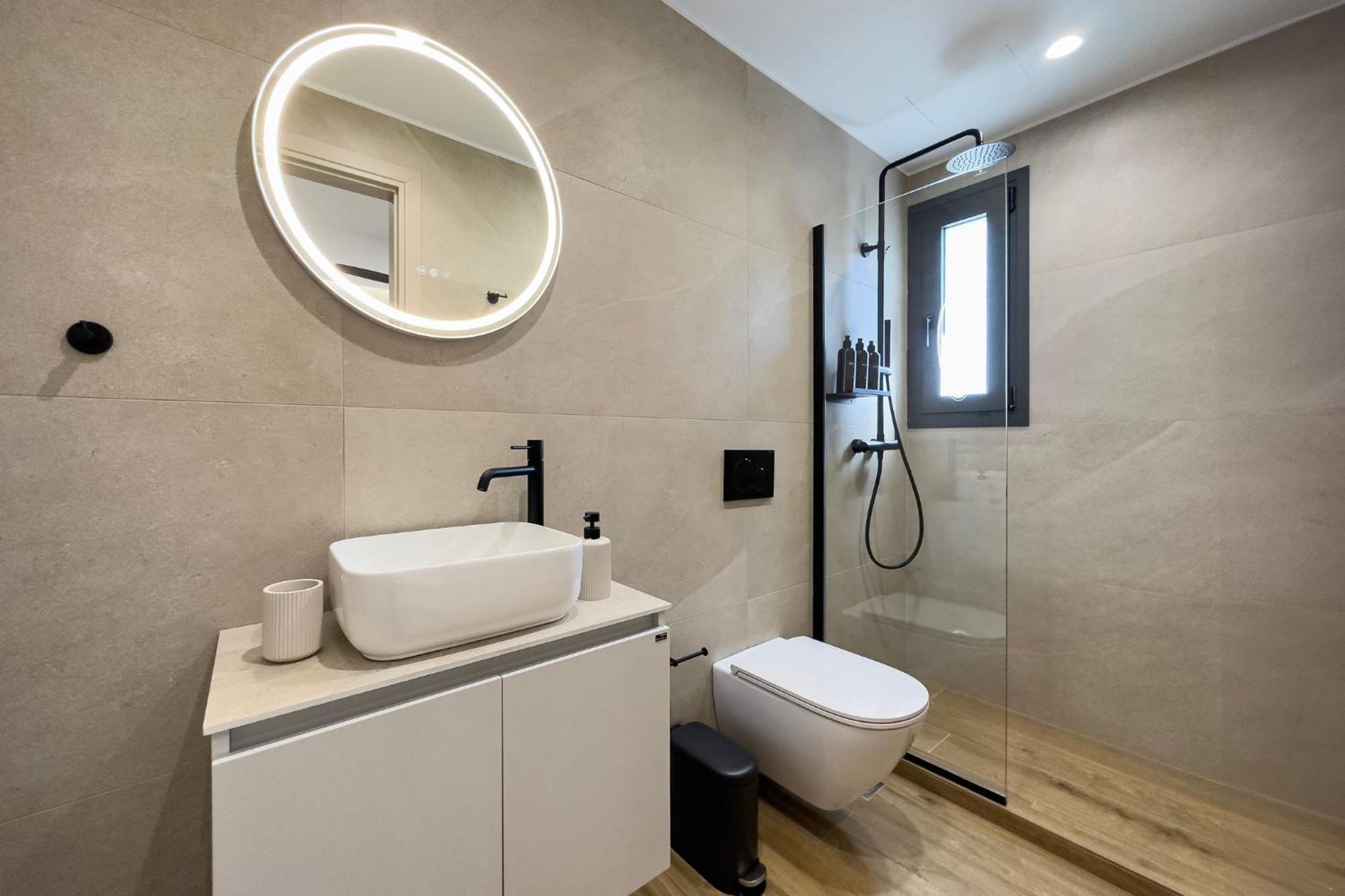 Riviera Escape Apartment *