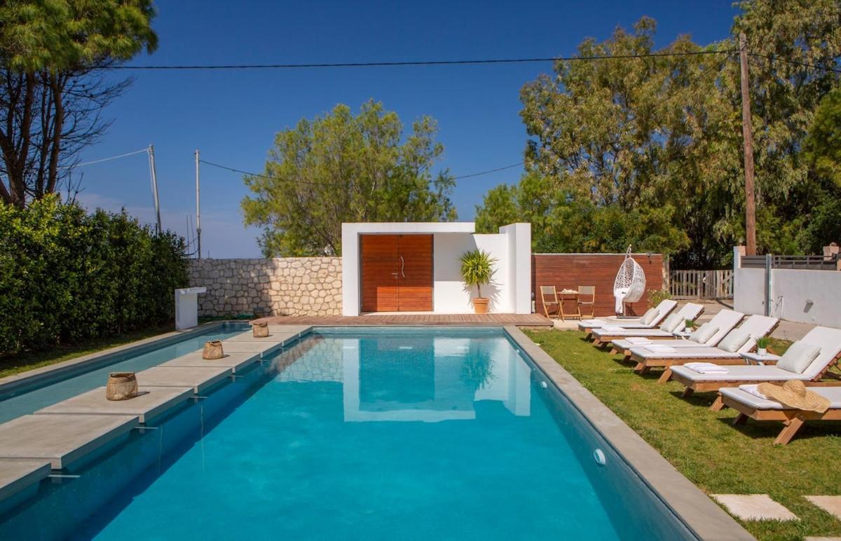 Coastal Chic Luxury La Reina In Ai Giannis Villa *
