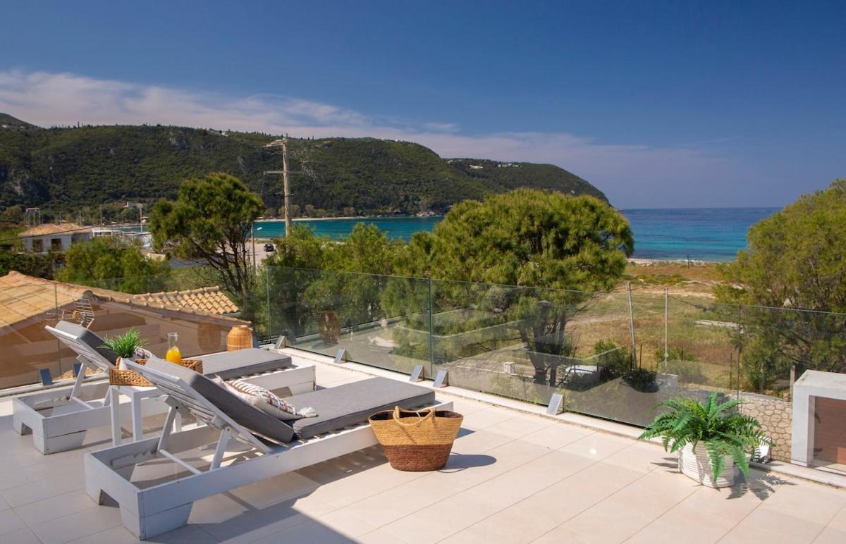 Villa Coastal Chic Luxury La Reina In Ai Giannis *