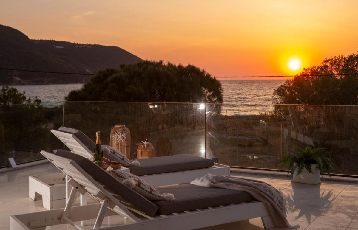 Villa Coastal Chic Luxury La Reina In Ai Giannis Lefkada City