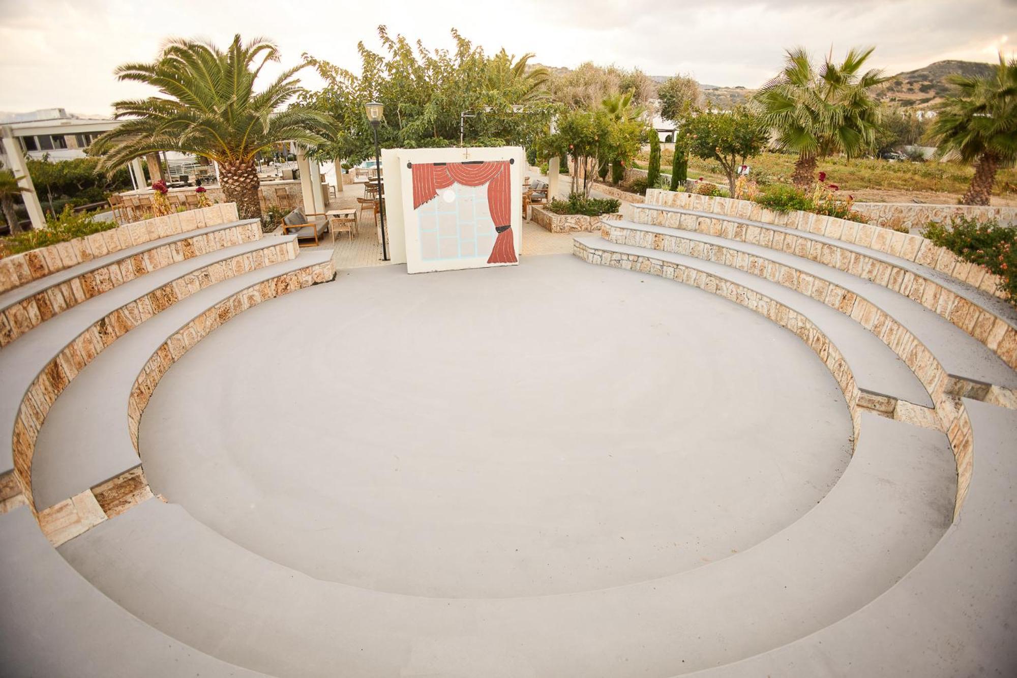 Palace Hotel Skyros