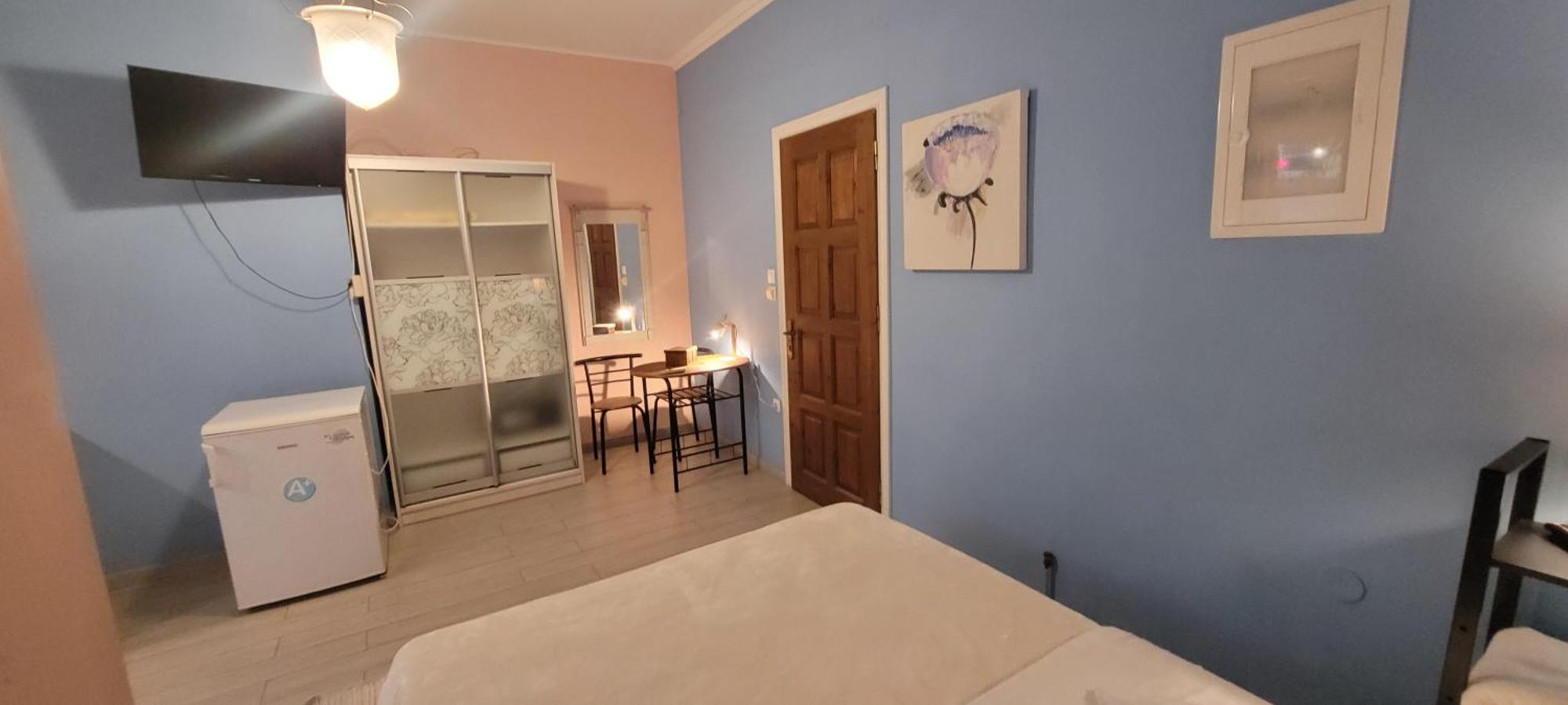 Apartment Center *