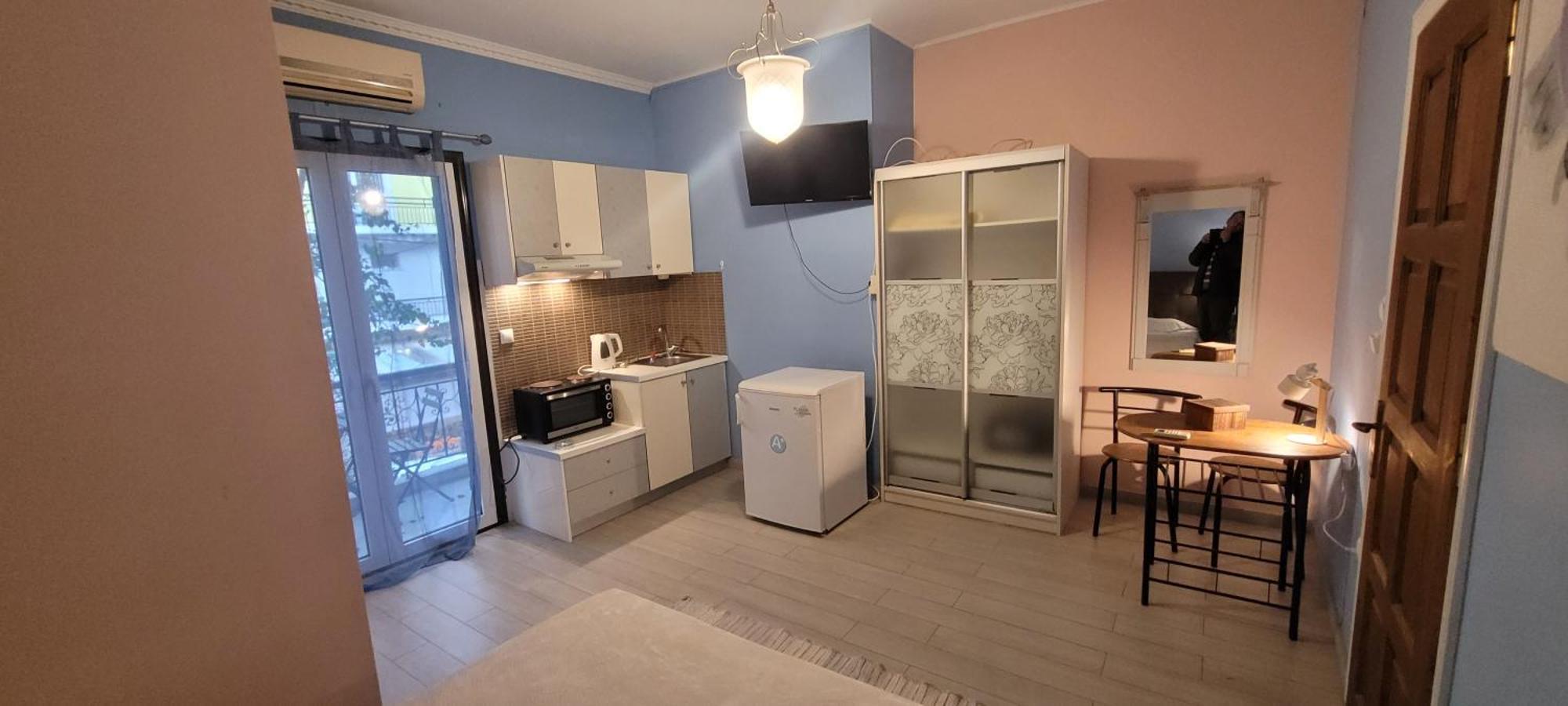 Apartment Center