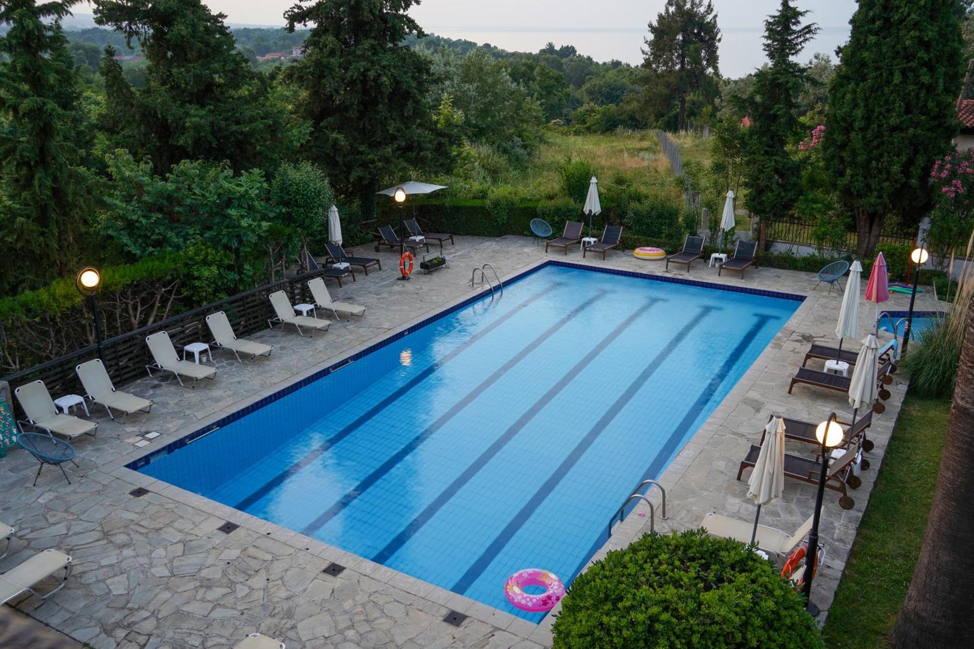 Guest house Irida 'n' Pool *