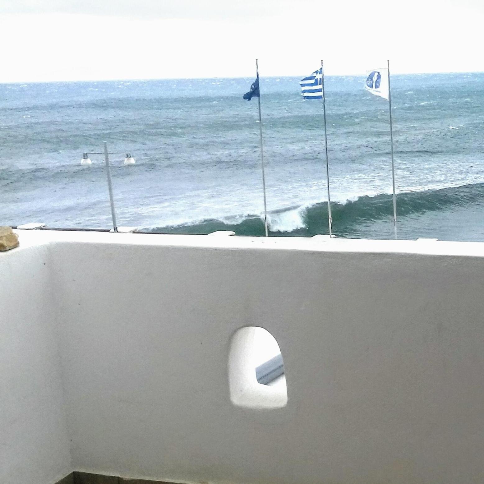 Logaras Seaview Apartment Logaras