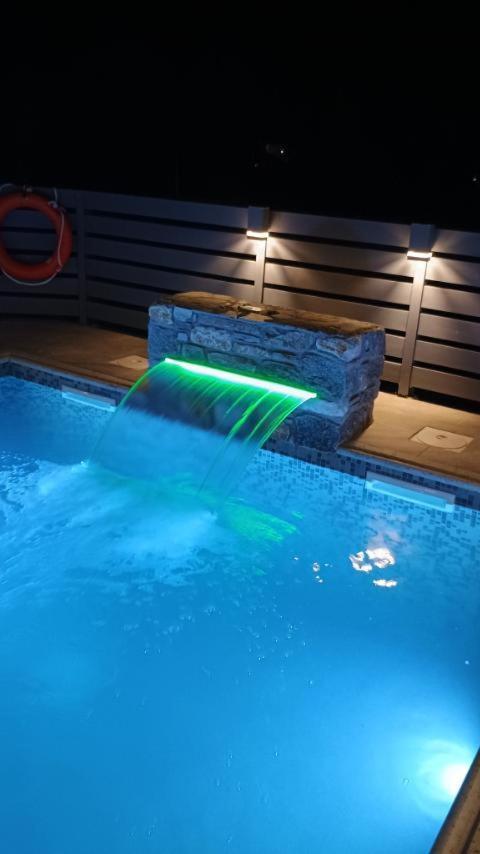 Parisi Naxos Deluxe Holiday home Agkidia
