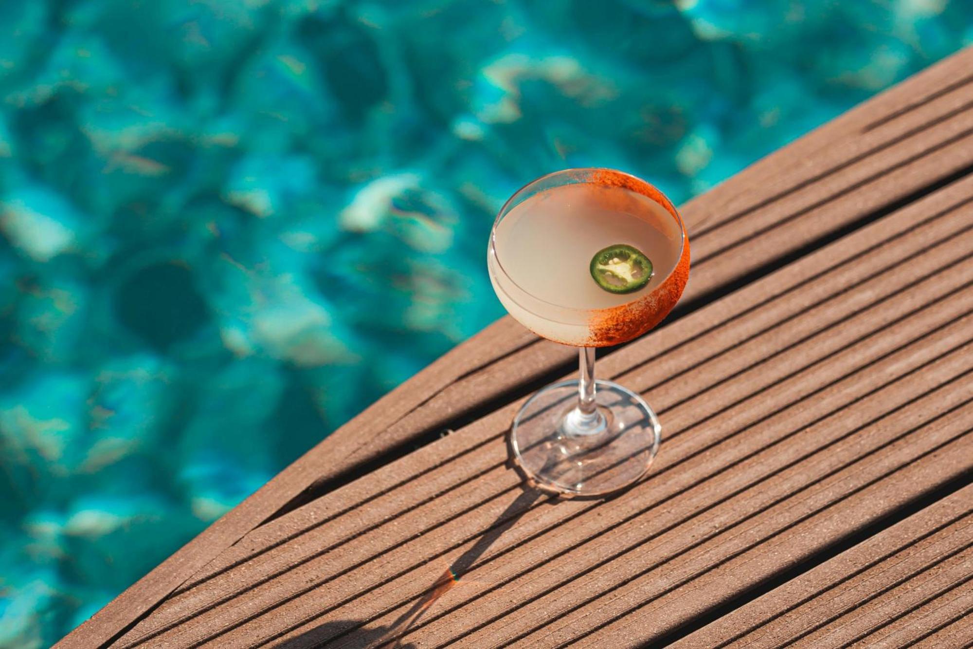 W Costa Navarino (adults Only) Hotel 5*