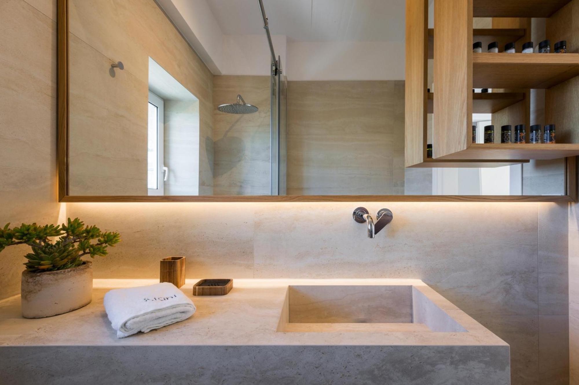 Kiani Sea View Apartment