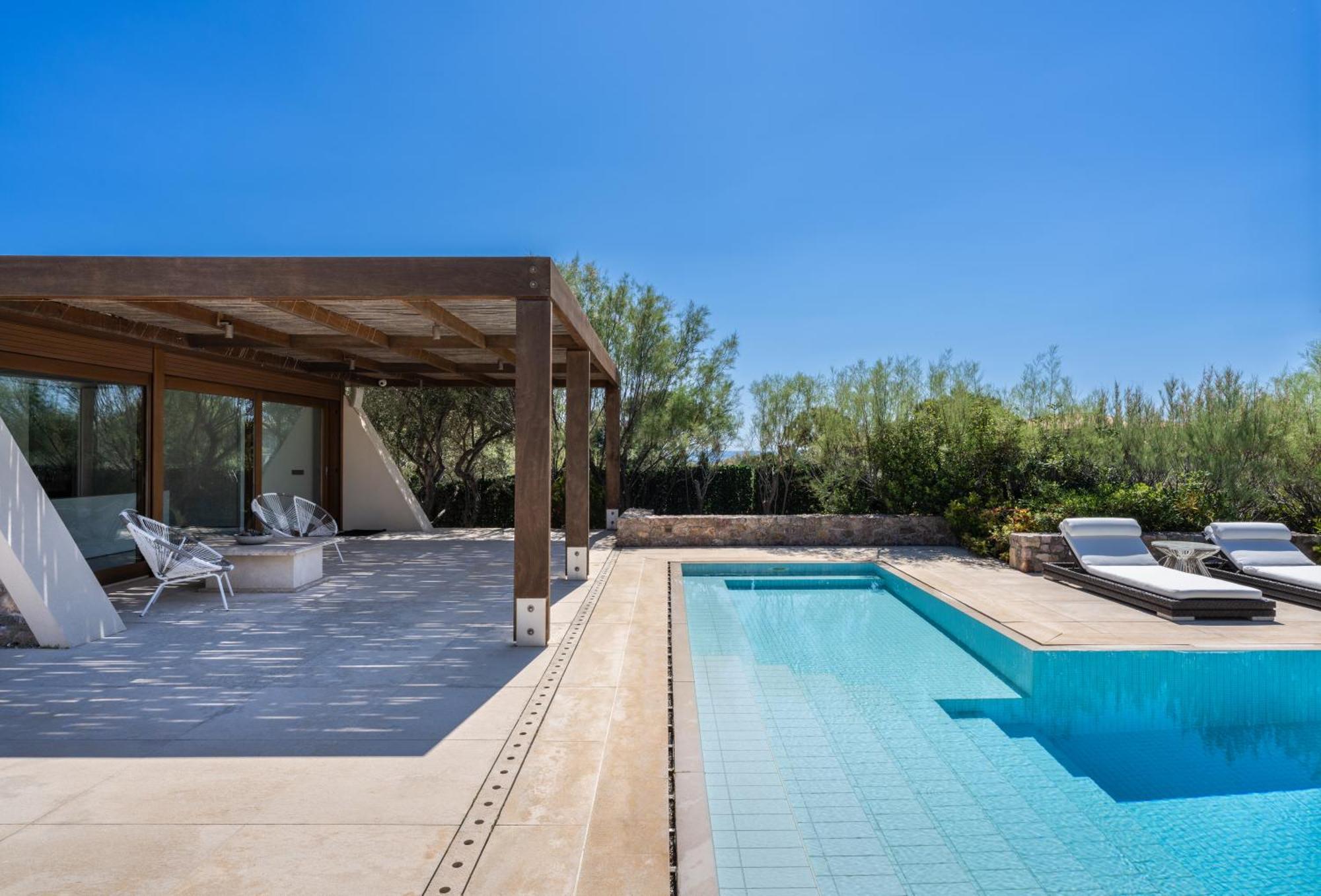 The Every Athens Beachfront Retreat *
