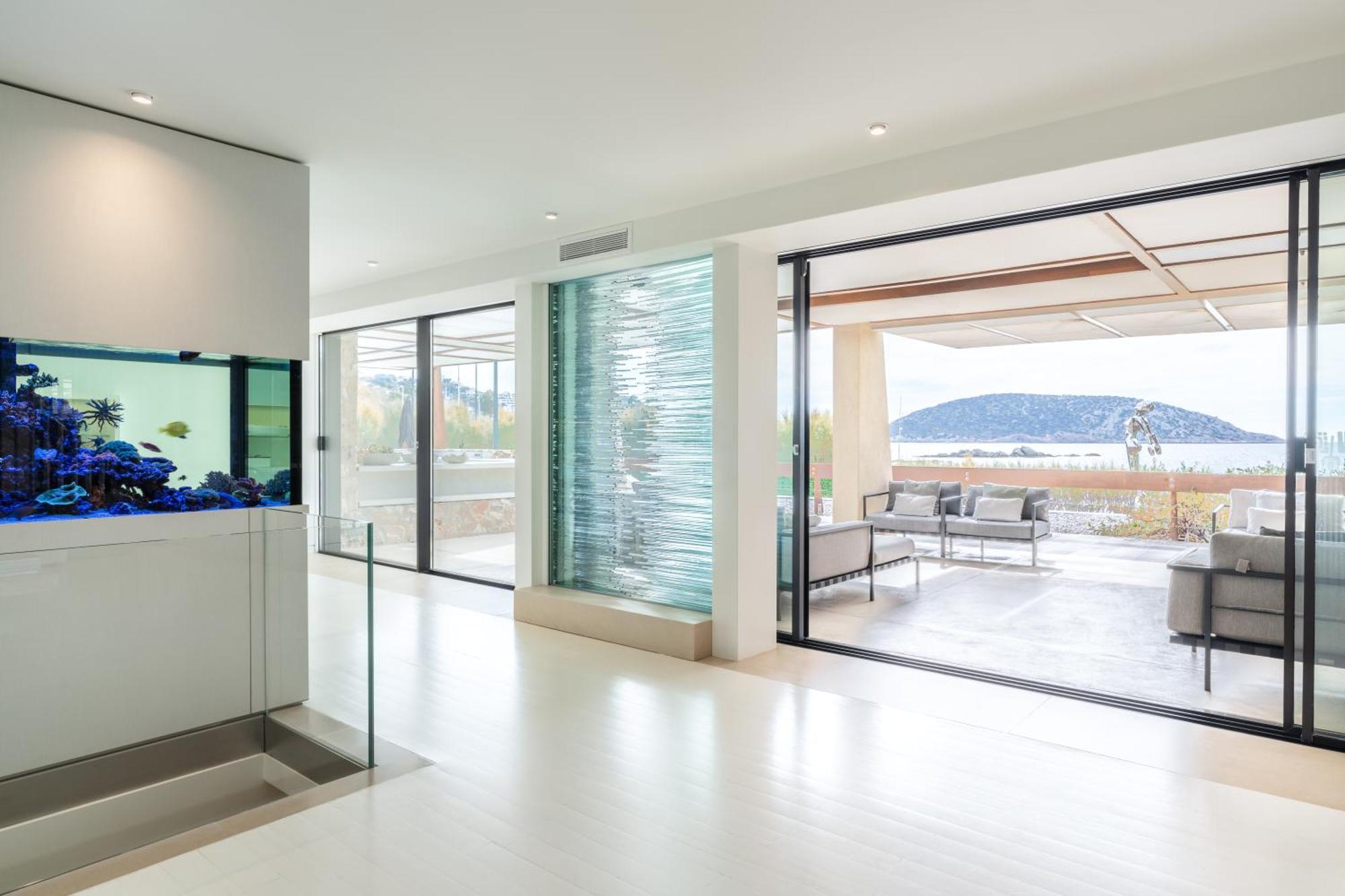 The Every Athens Beachfront Retreat *