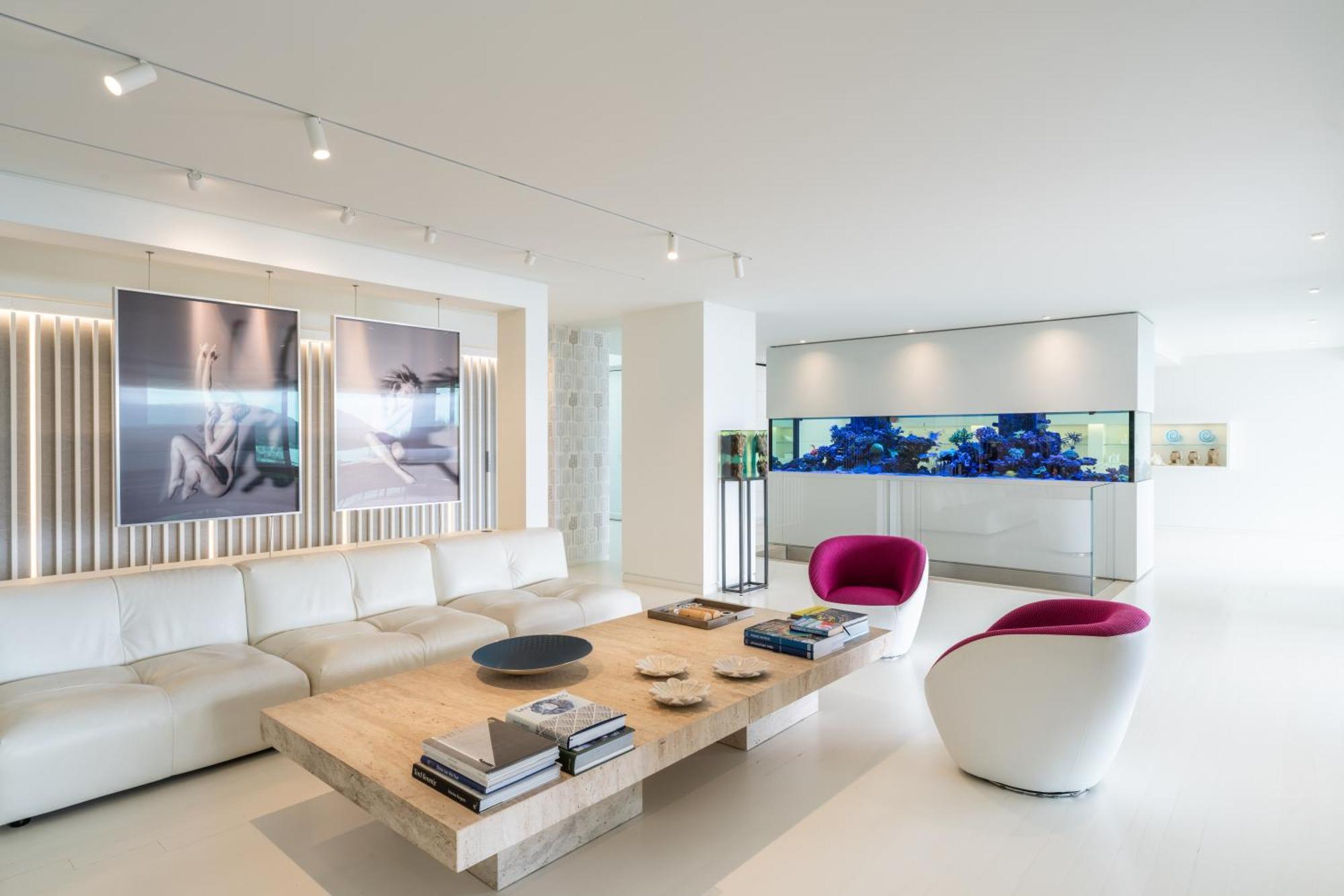 Villa The Every Athens Beachfront Retreat *