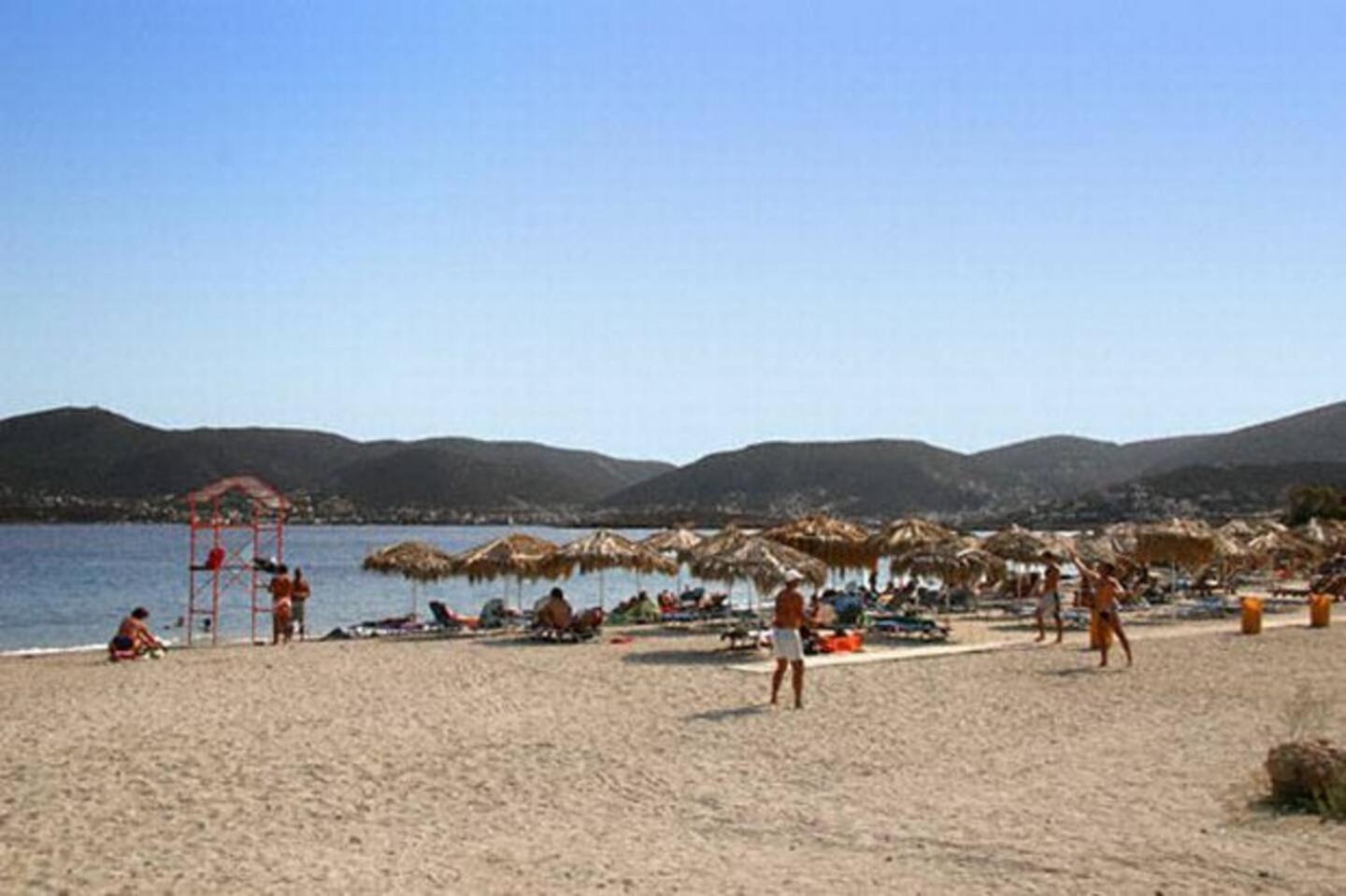Apartment Cozy Seaside Renovated & Peaceful Porto Rafti