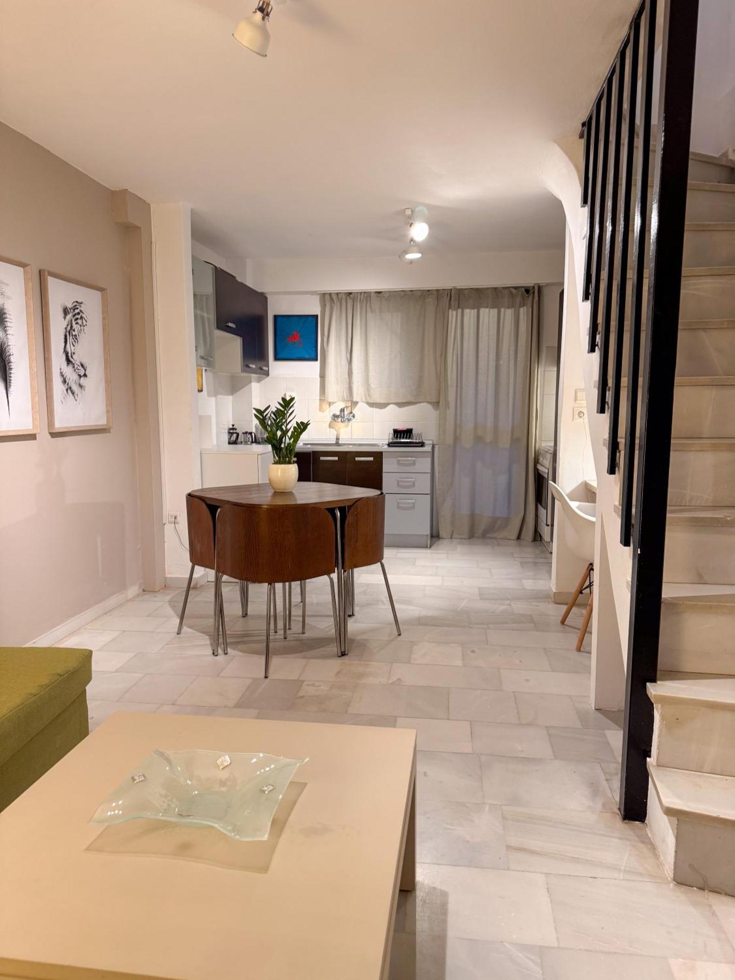 Apartment Cozy Seaside Renovated & Peaceful
