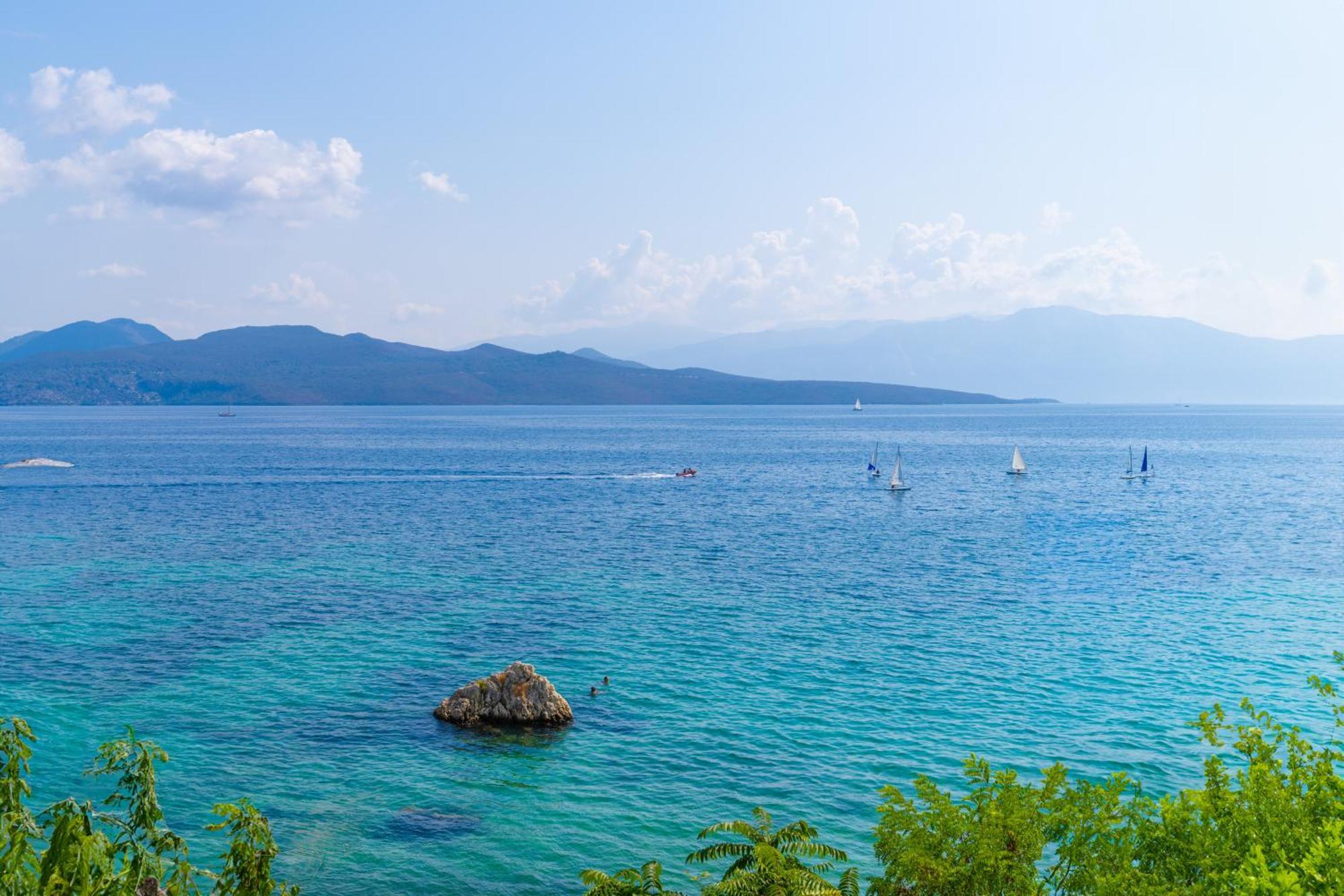 Seaside Luxury *