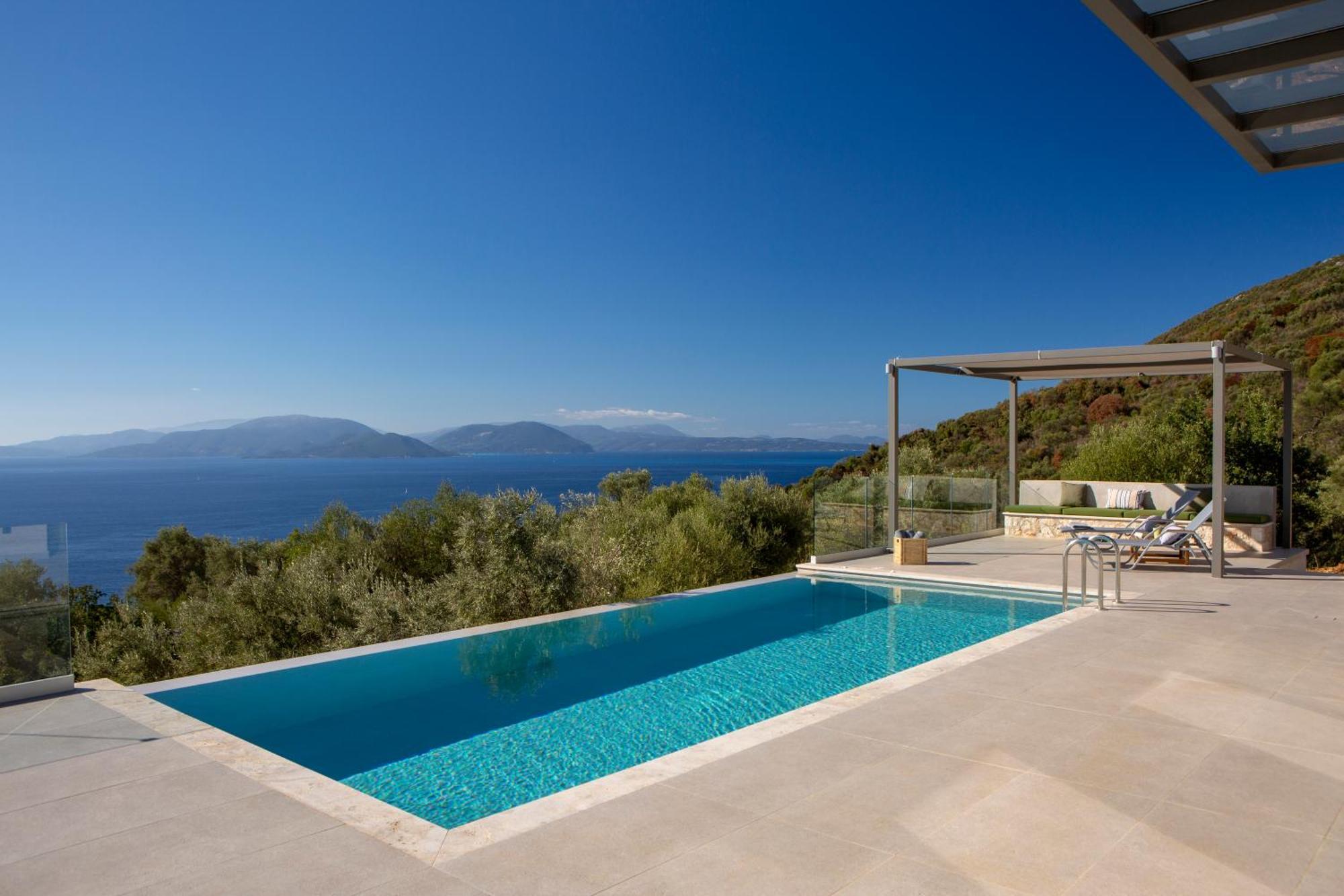 Brand New High-end Luna Villa