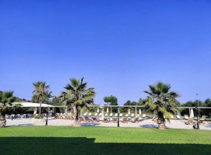 Perdika Resort 3*