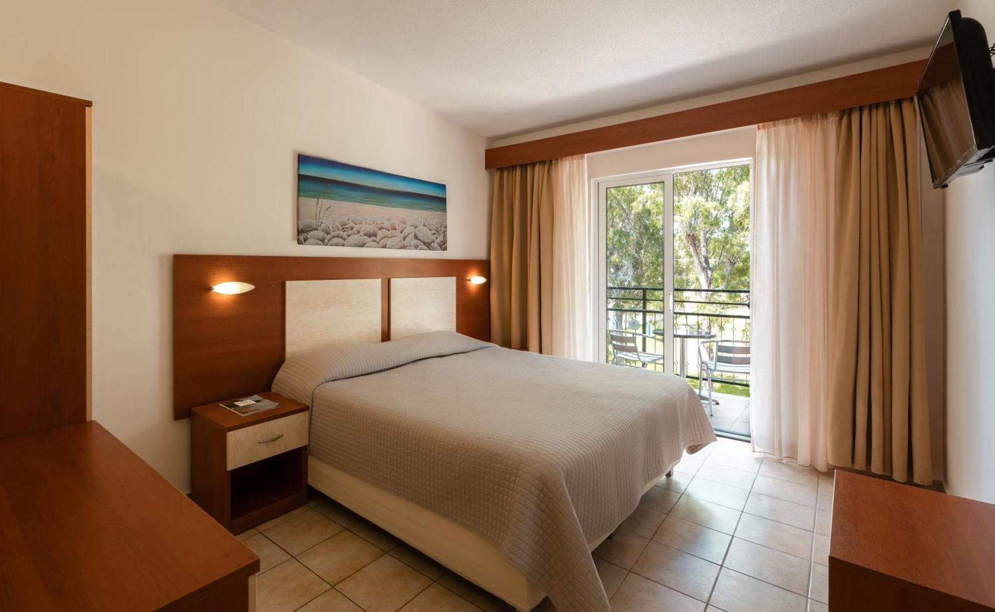 Hotel Messonghi Moraitika