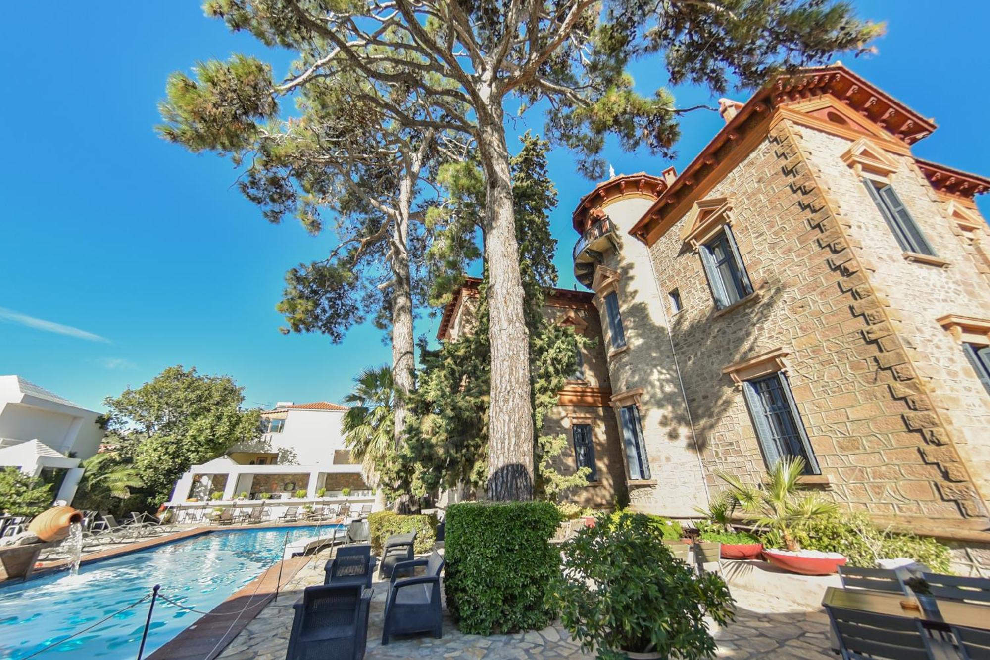 The Loriet Aparthotel Mytilene