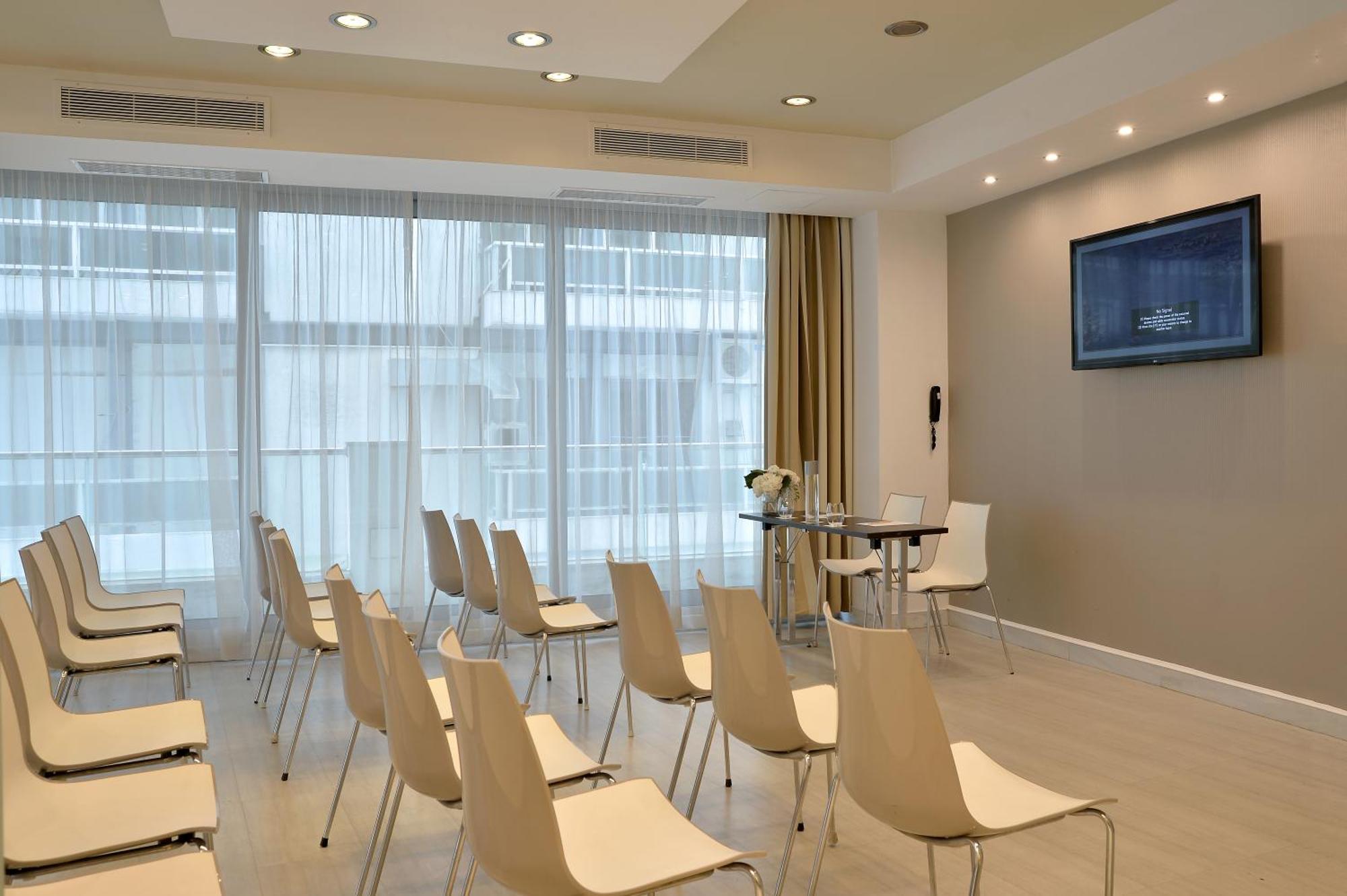 Airotel Galaxy Hotel 4*