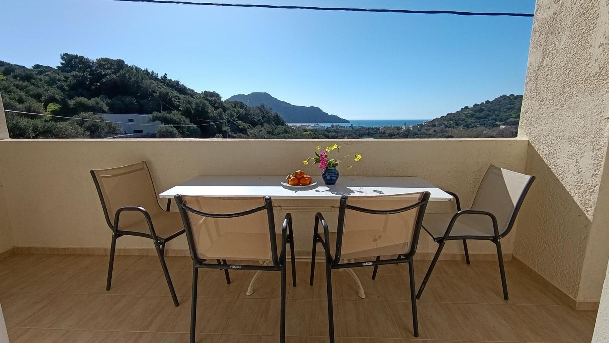 Antonis Apts, Physio Fitness Retreats