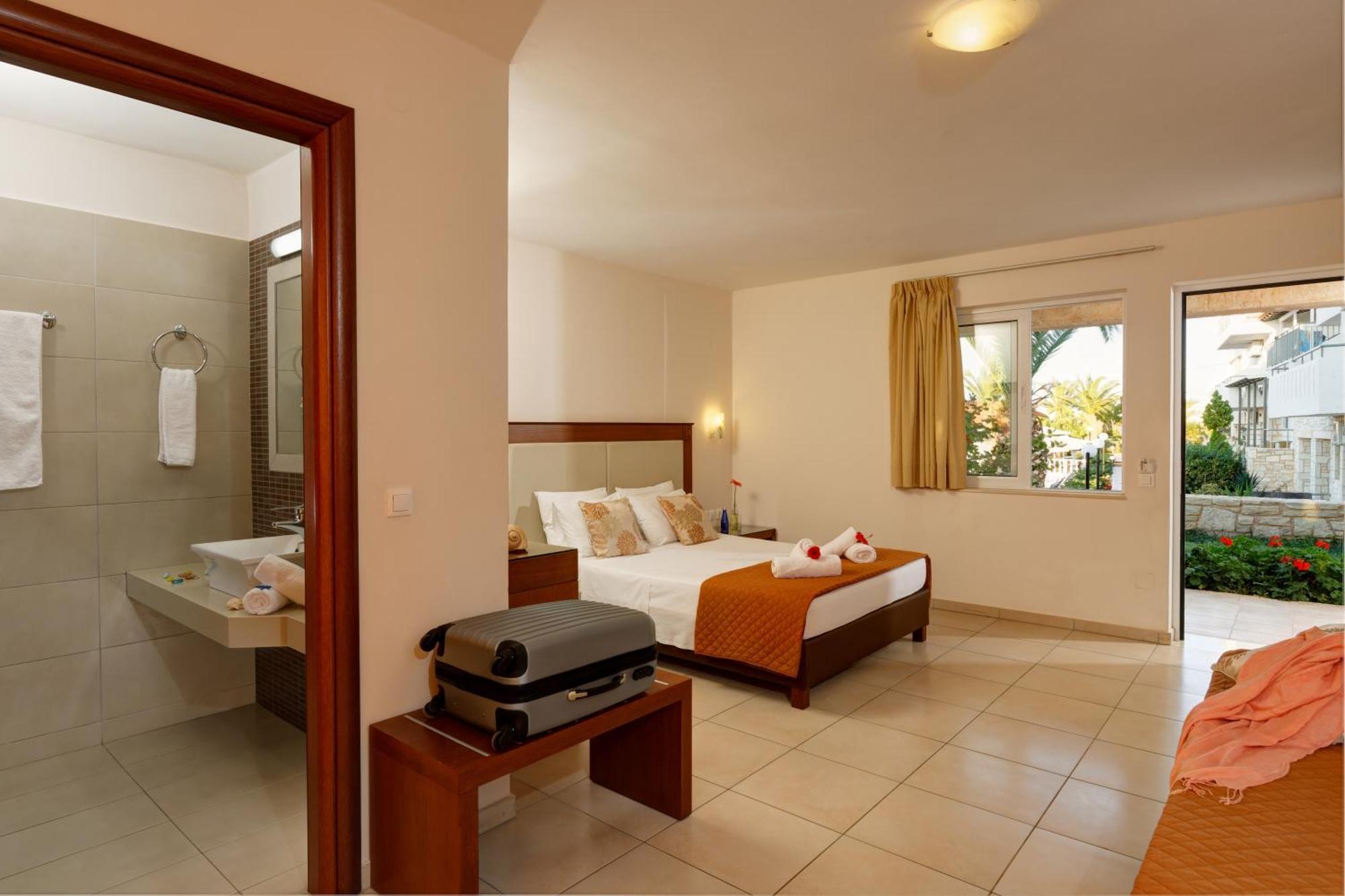 Cretan Garden Adults Only 16plus Hotel Hersonissos (Crete)