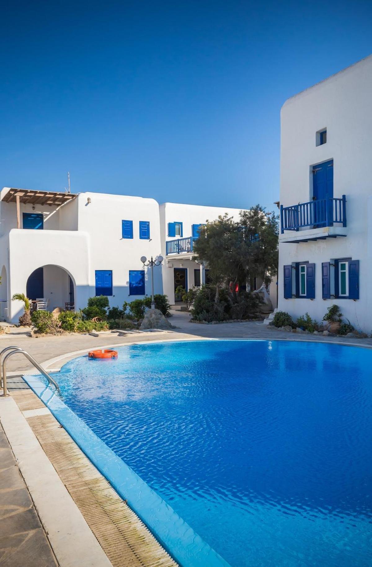Iliana 1 & 2 W Shared Pool, Ornos, Mykonos *