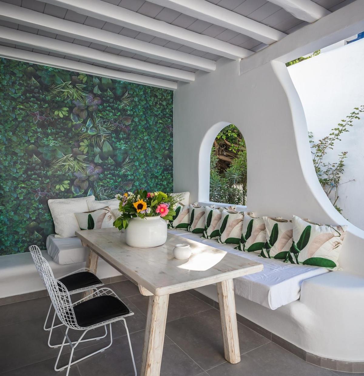 Villa Iliana 1 & 2 W Shared Pool, Ornos, Mykonos *