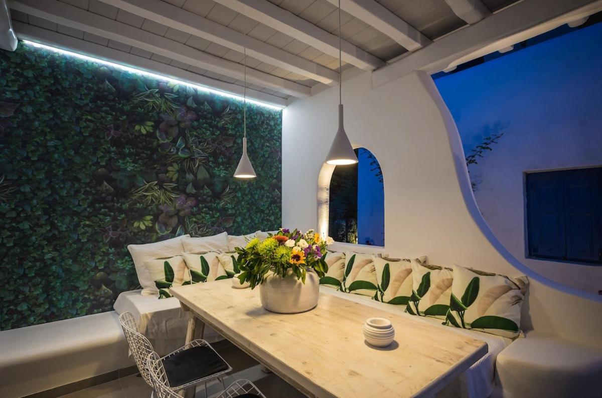 Iliana 1 & 2 W Shared Pool, Ornos, Mykonos Villa Ornos (Mykonos)