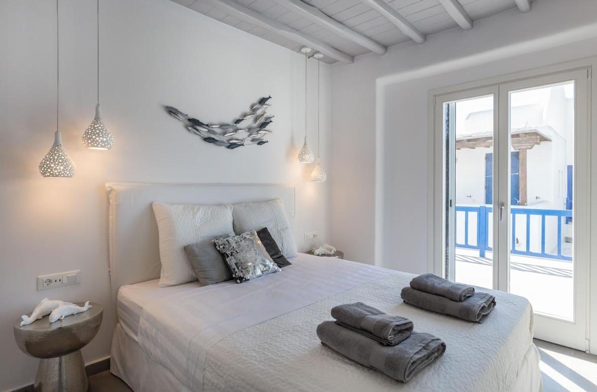 Iliana 1 & 2 W Shared Pool, Ornos, Mykonos Ornos (Mykonos)
